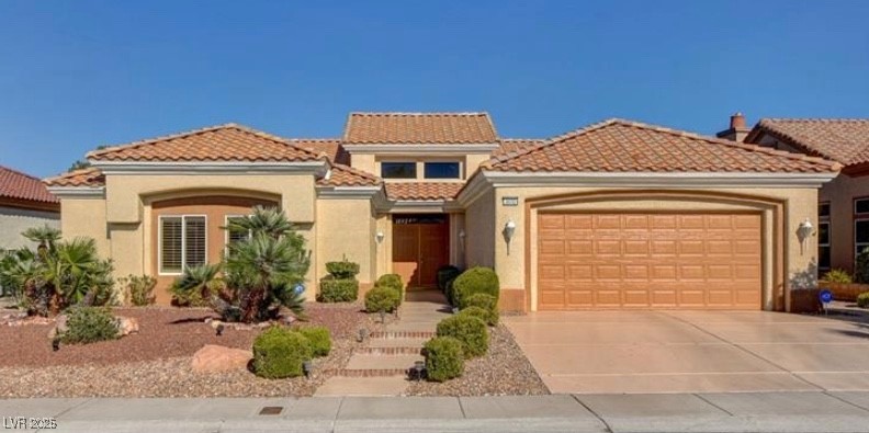 Las Vegas, Nevada, 89134, United States, 3 Bedrooms Bedrooms, ,2 BathroomsBathrooms,Residential,For Sale,1902648