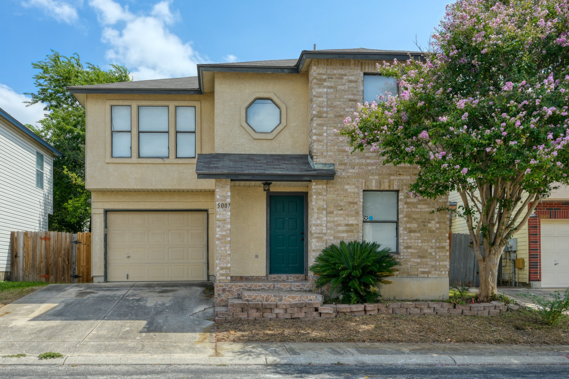 Kenton Trce, San Antonio, TX 78240