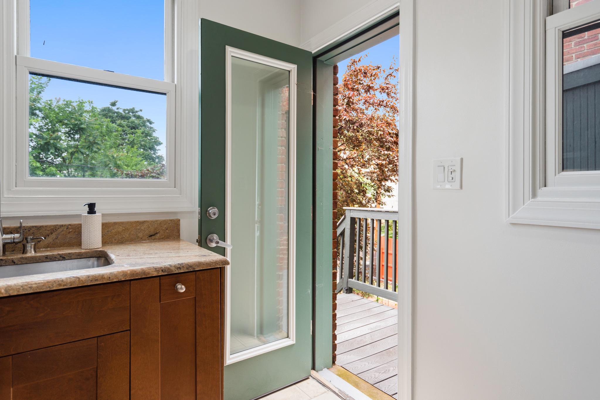  5018 3rd Street NW, Washington, DC, 20011 - 物件實景