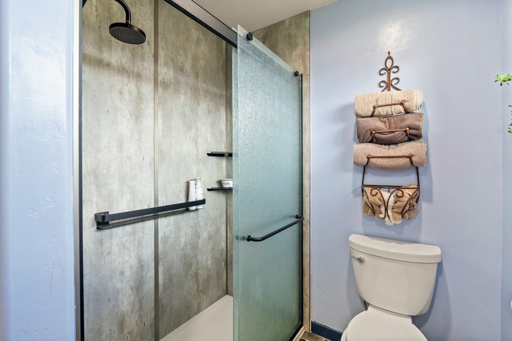 McCall, Idaho, 83638, United States, 3 Bedrooms Bedrooms, ,2 BathroomsBathrooms,Residential,For Sale,1976759