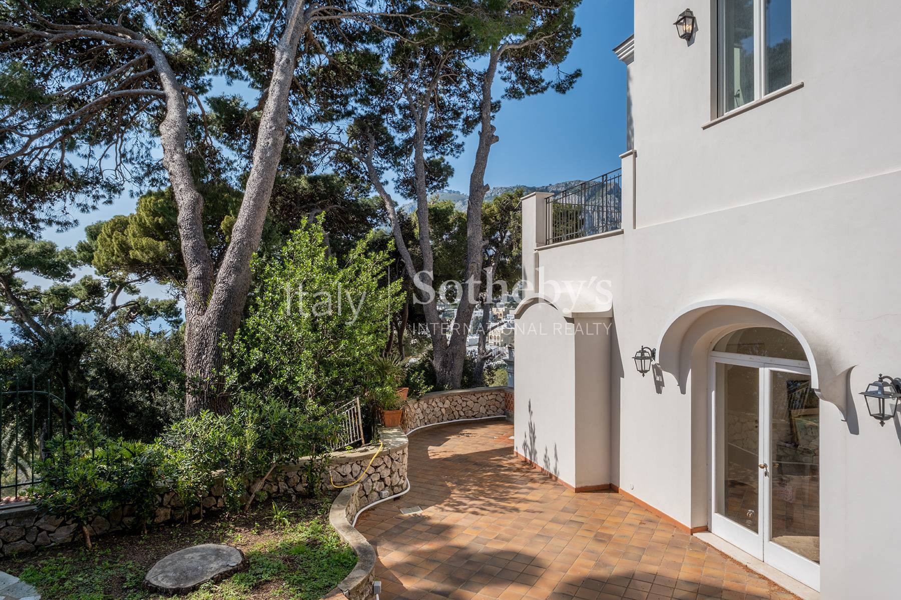  Charming residence with terraces and garden - 物件實景