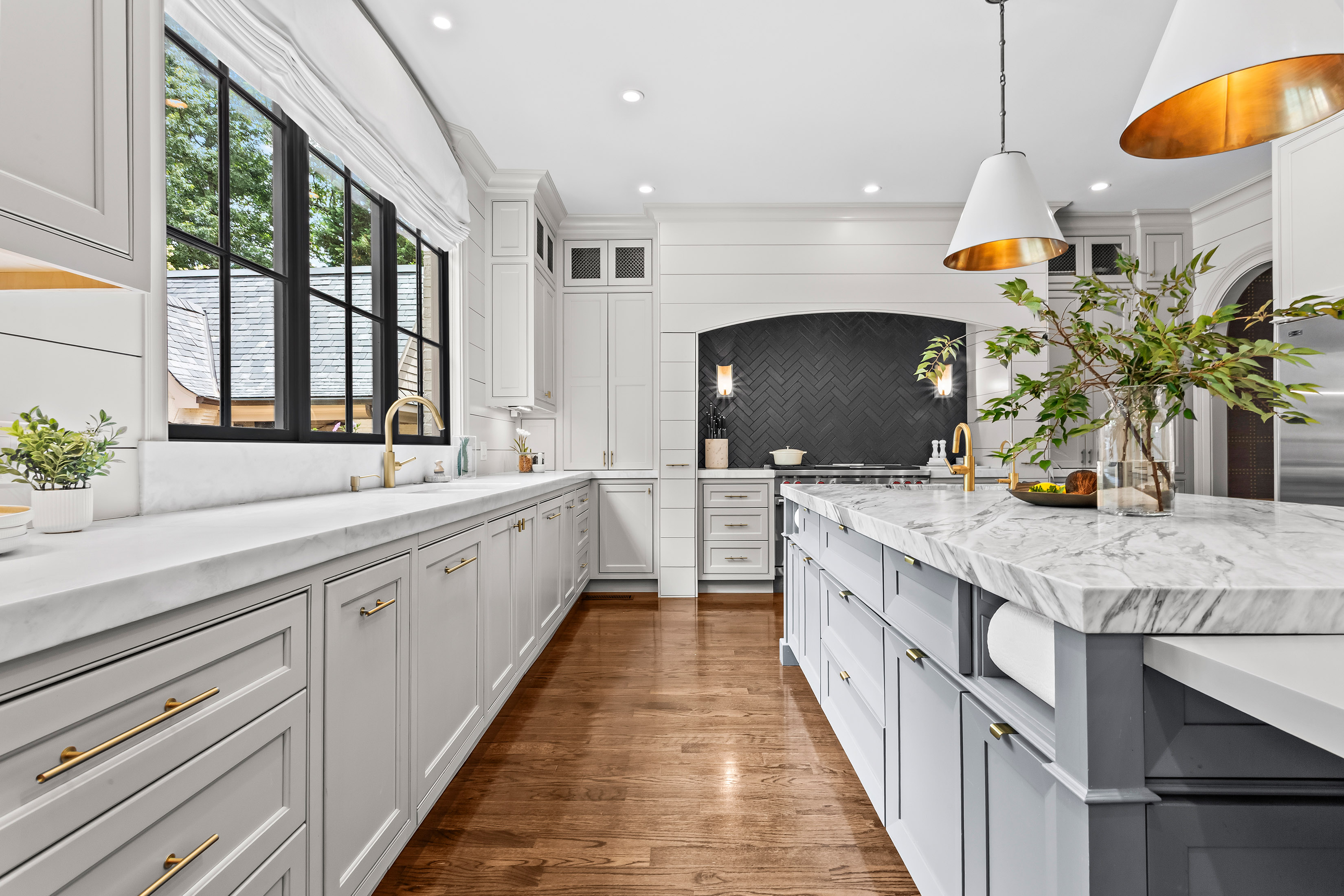  Stunning Custom-designed Home with Exceptional Indoor-Outdoor Living - 物件實景