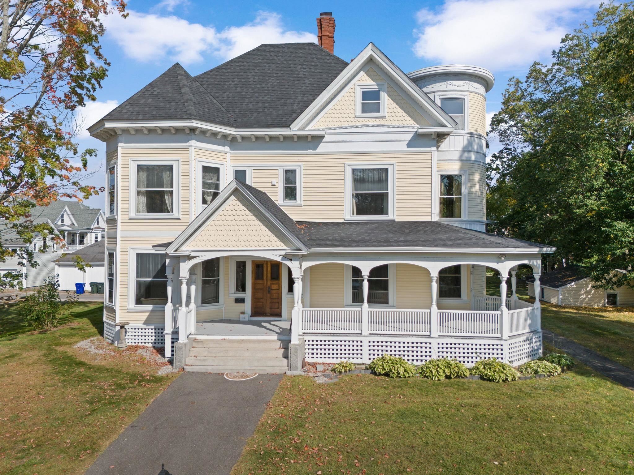 Manchester, New Hampshire, 03104, United States, 5 Bedrooms Bedrooms, ,6 BathroomsBathrooms,Residential,For Sale,1779351