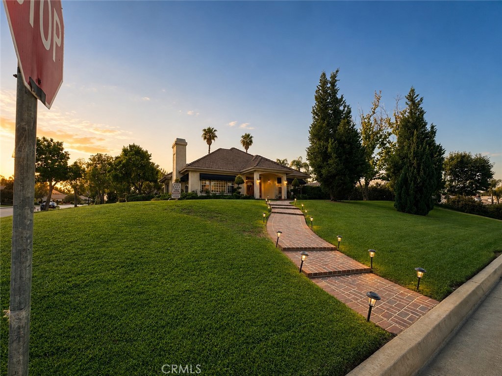 Redlands, California, 92374, United States, 5 Bedrooms Bedrooms, ,4 BathroomsBathrooms,Residential,For Sale,2048523