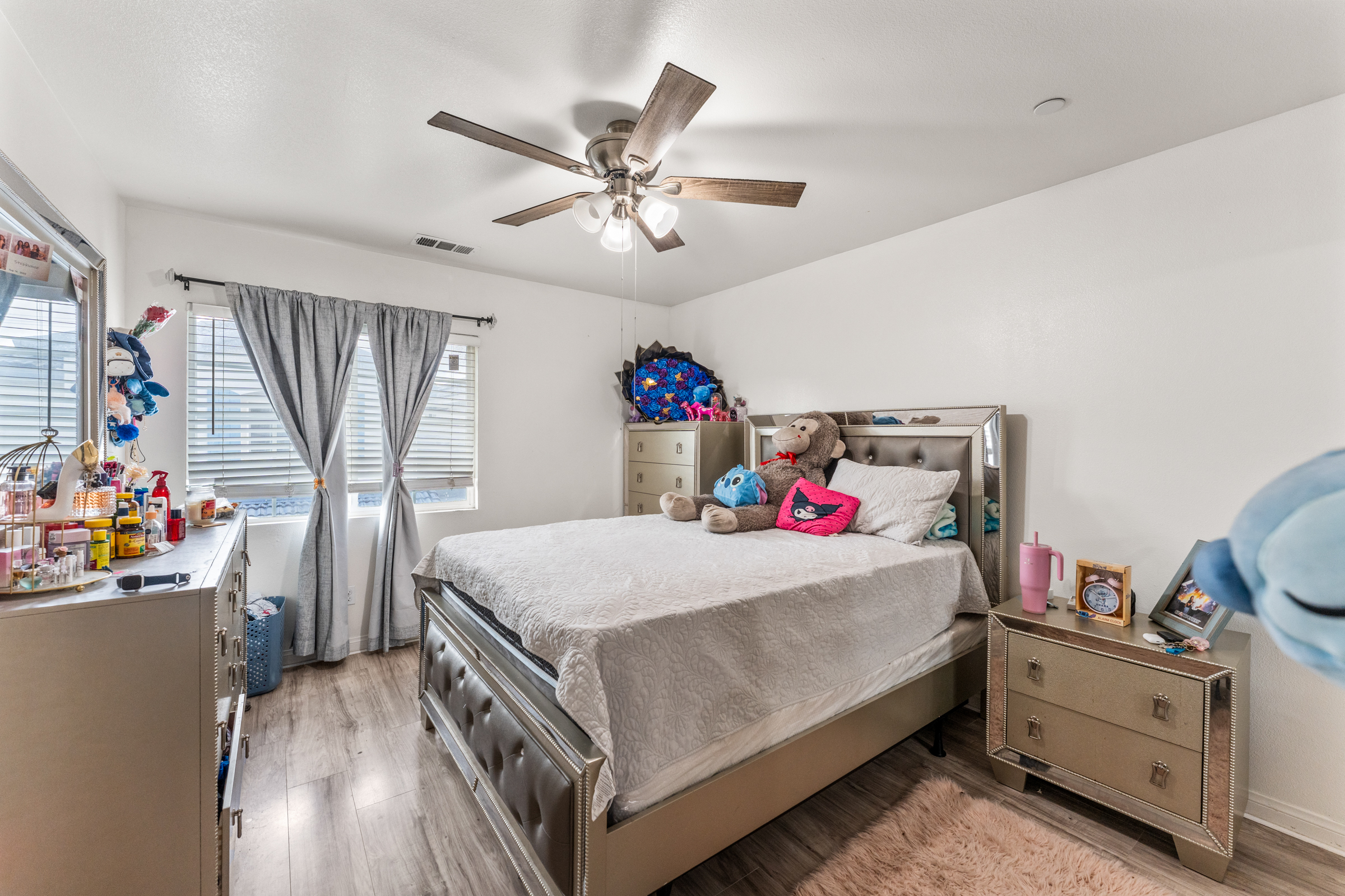 Colton, California, 92324, United States, 4 Bedrooms Bedrooms, ,2 BathroomsBathrooms,Residential,For Sale,2009310