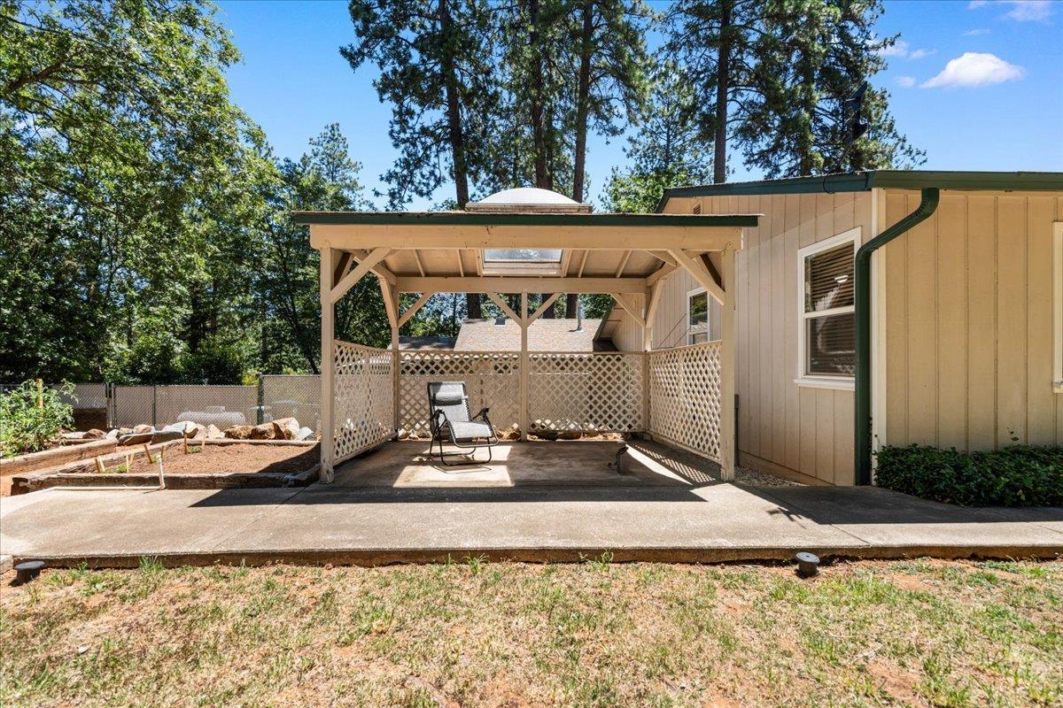 Grass Valley, California, 95949, United States, 3 Bedrooms Bedrooms, ,3 BathroomsBathrooms,Residential,For Sale,1928766