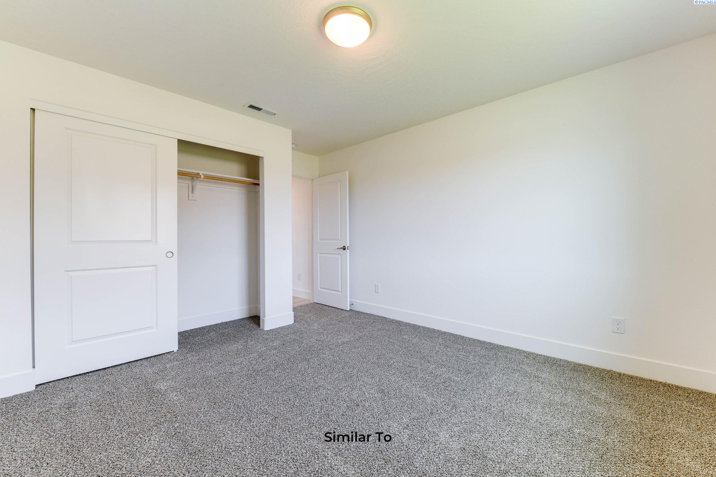 Kennewick, Washington, 99338, United States, 3 Bedrooms Bedrooms, ,1 BathroomBathrooms,Residential,For Sale,1901693