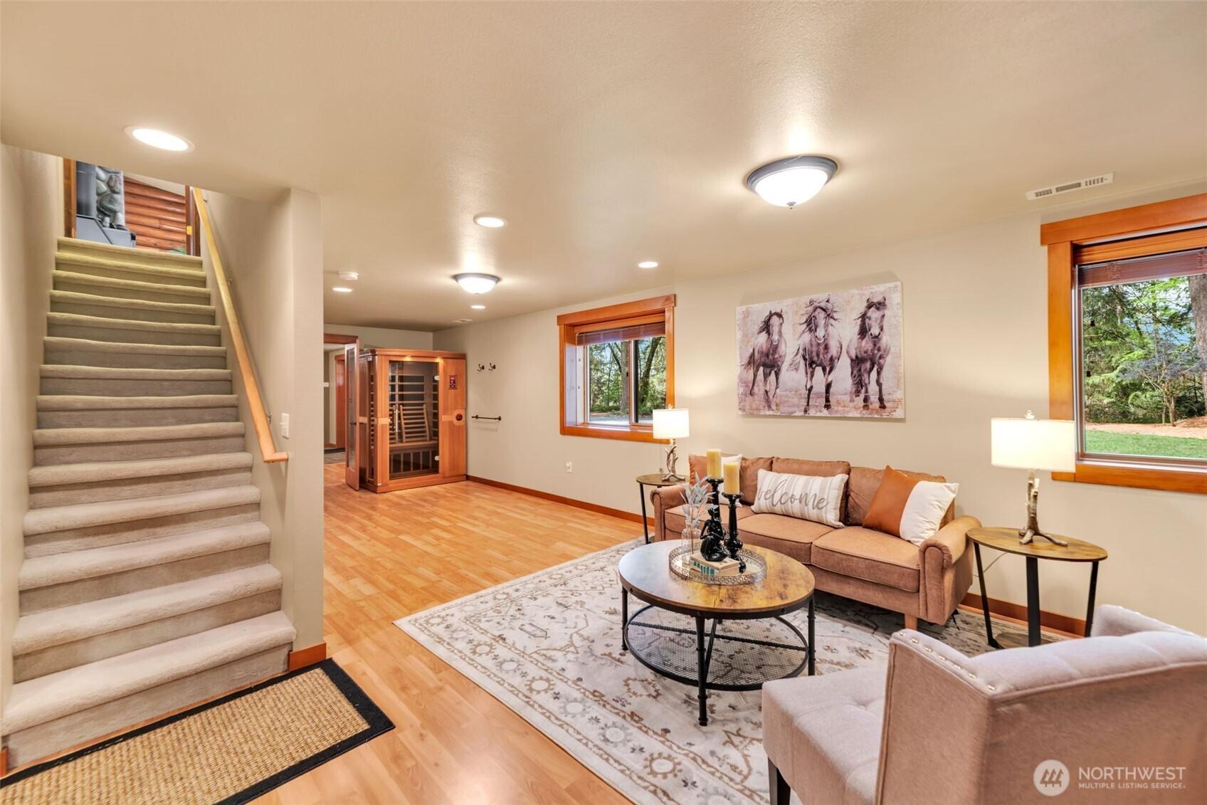 ENUMCLAW, Washington, 98022, United States, 4 Bedrooms Bedrooms, ,3 BathroomsBathrooms,Residential,For Sale,1785391