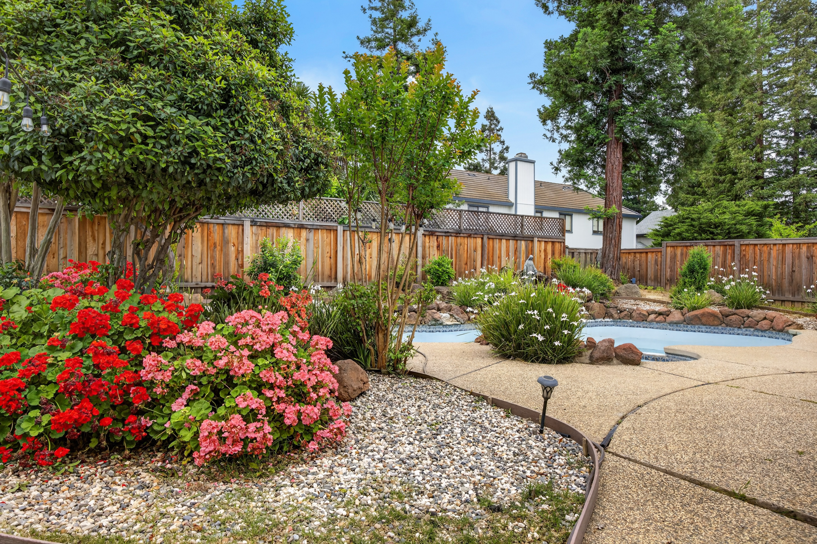  5112 Laguna Woods Drive, Elk Grove, CA 95758 - 物件實景