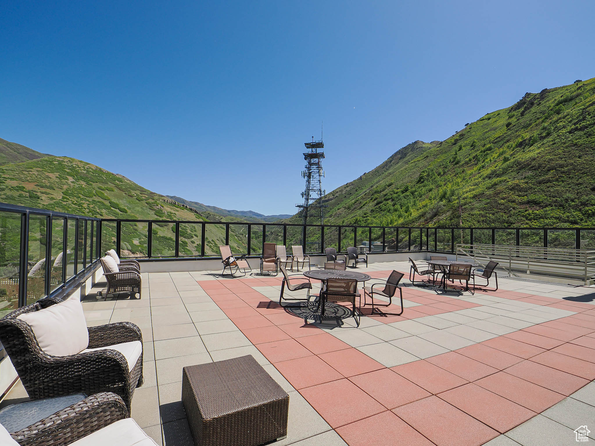 Salt Lake City, Utah, 84108, United States, 2 Bedrooms Bedrooms, ,1 BathroomBathrooms,Residential,For Sale,1805689