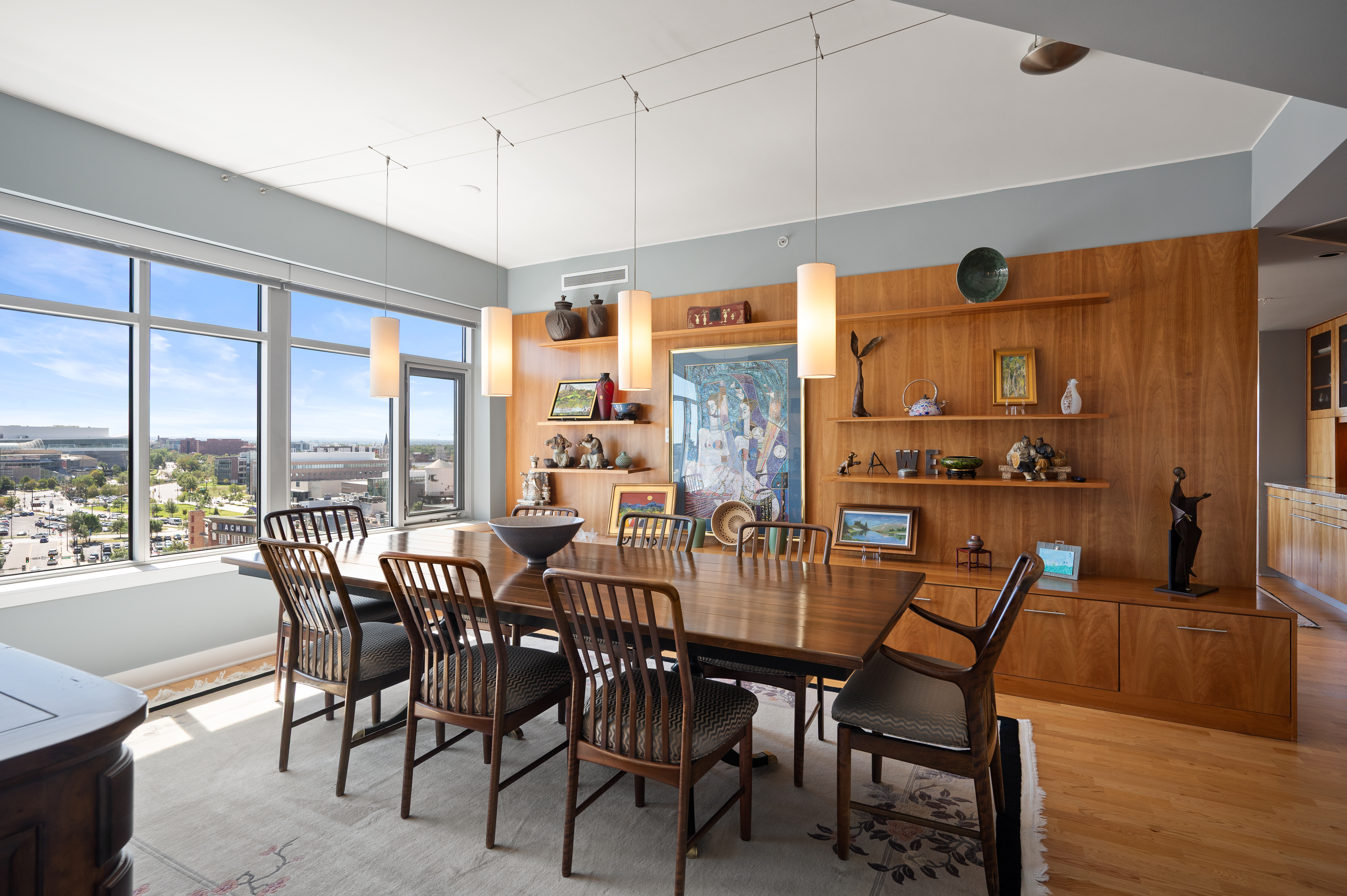  Impeccably Maintained Residence With Incredible Mountain And City Views - 物件實景