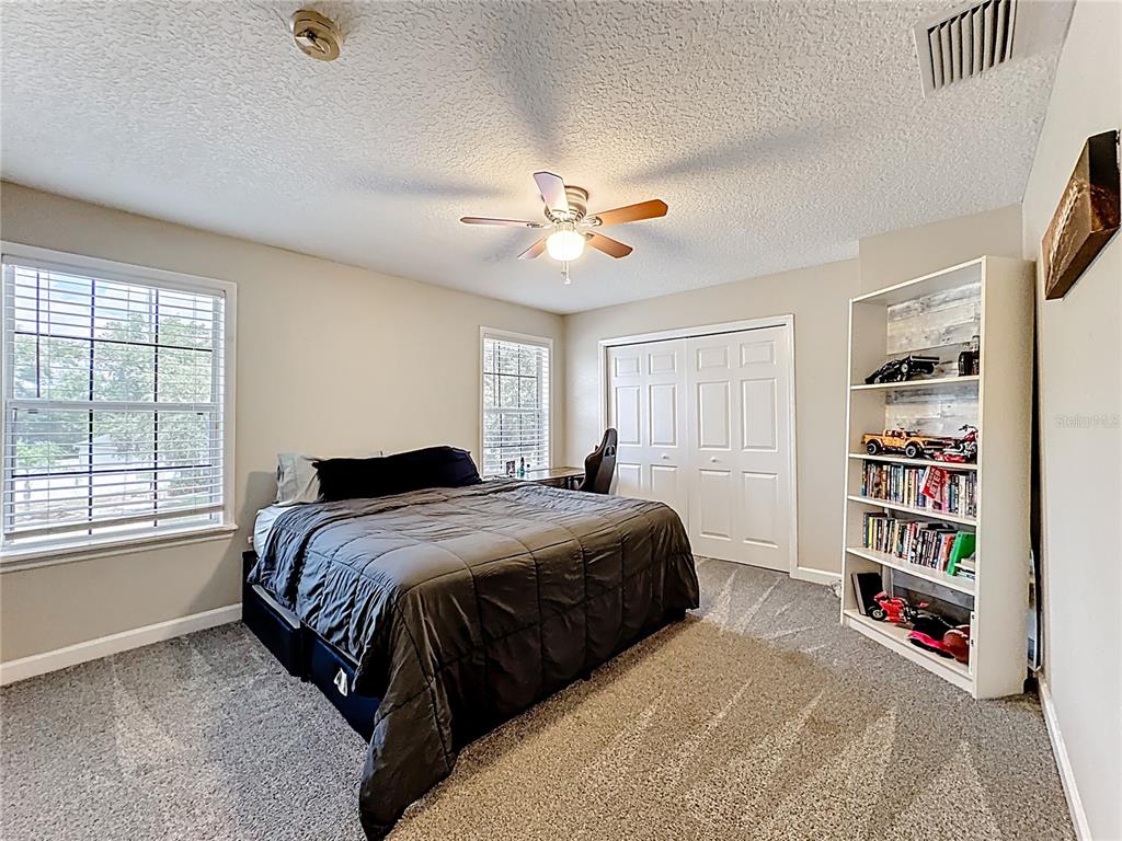 Oviedo, Florida, 32765, United States, 5 Bedrooms Bedrooms, ,3 BathroomsBathrooms,Residential,For Sale,1903894