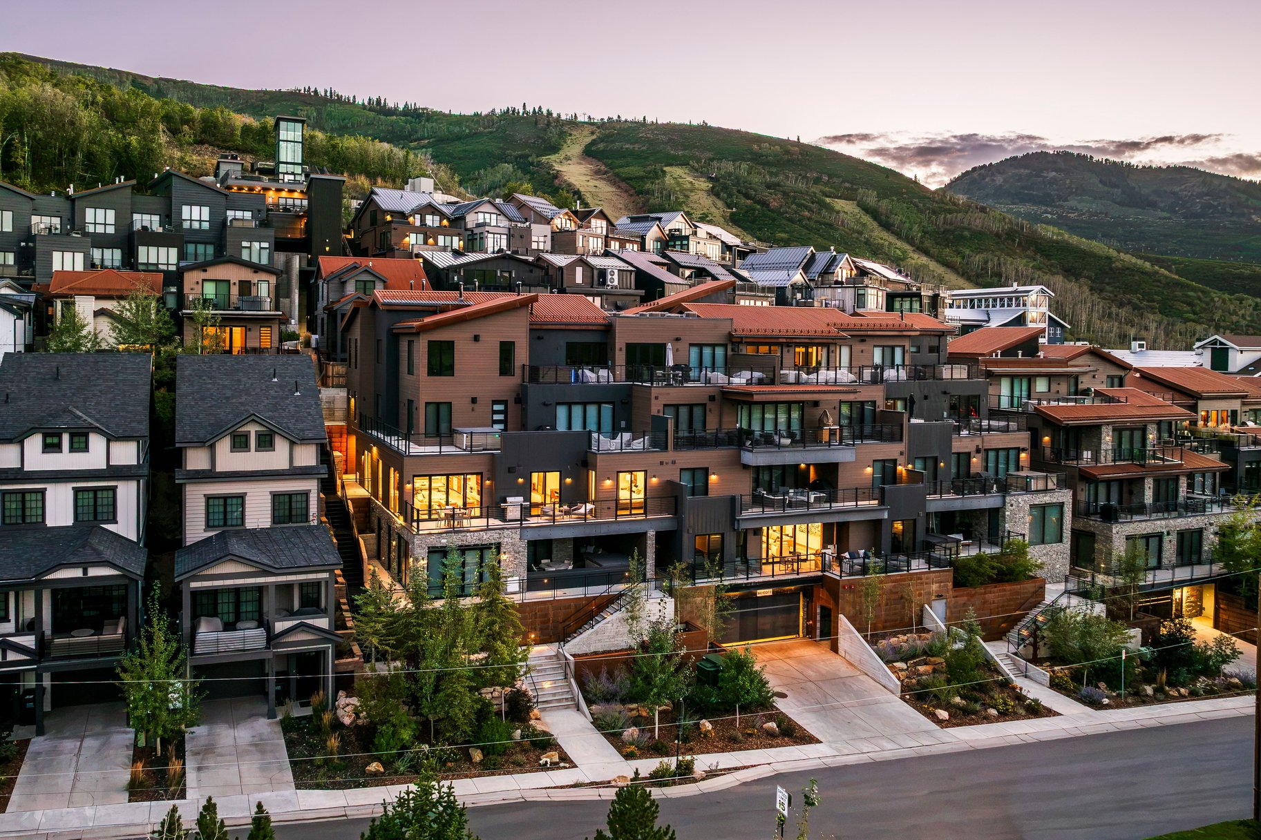  Light-Filled Turnkey Ski-In/Ski-Out Luxury Residence in Park City - 物件實景