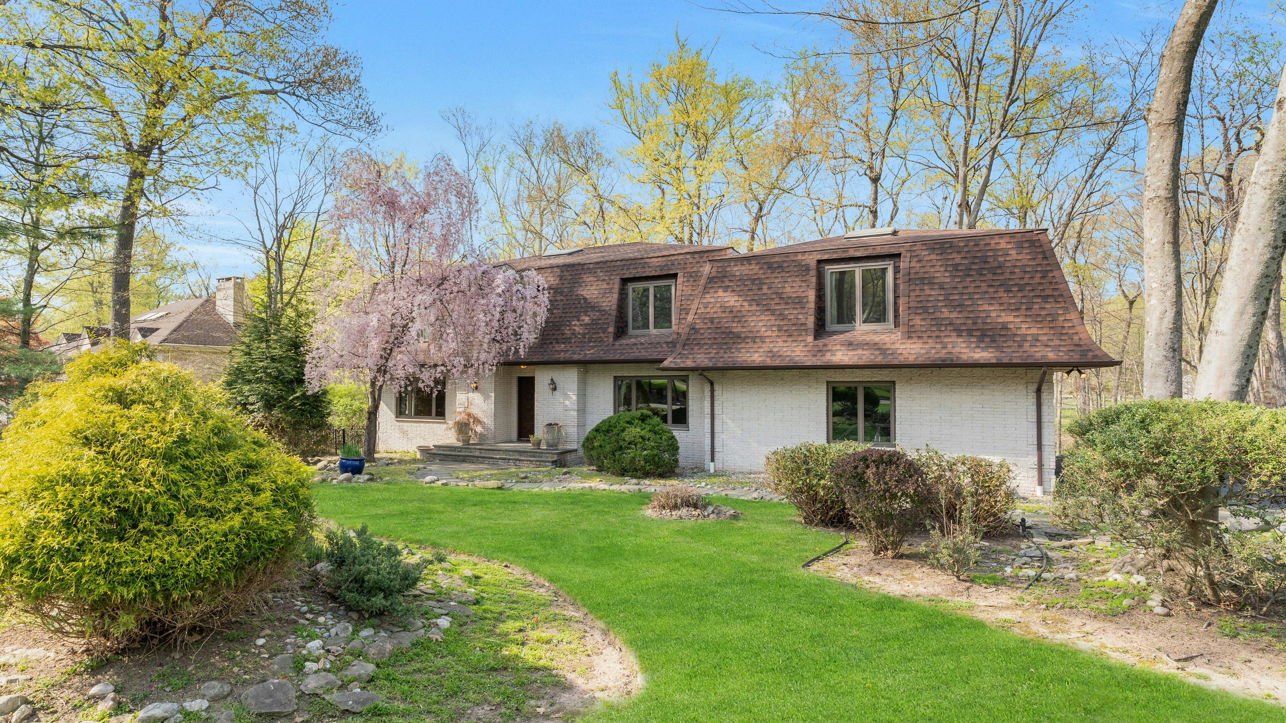41 Gristmill Lane, Upper Saddle River, NJ 07458