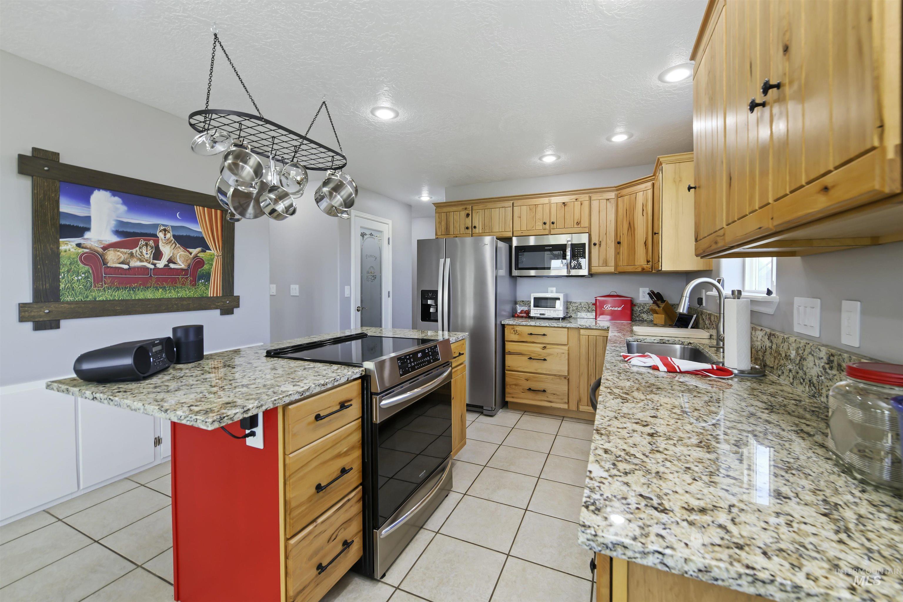 Payette, Idaho, 83661, United States, 4 Bedrooms Bedrooms, ,Residential,For Sale,1891949