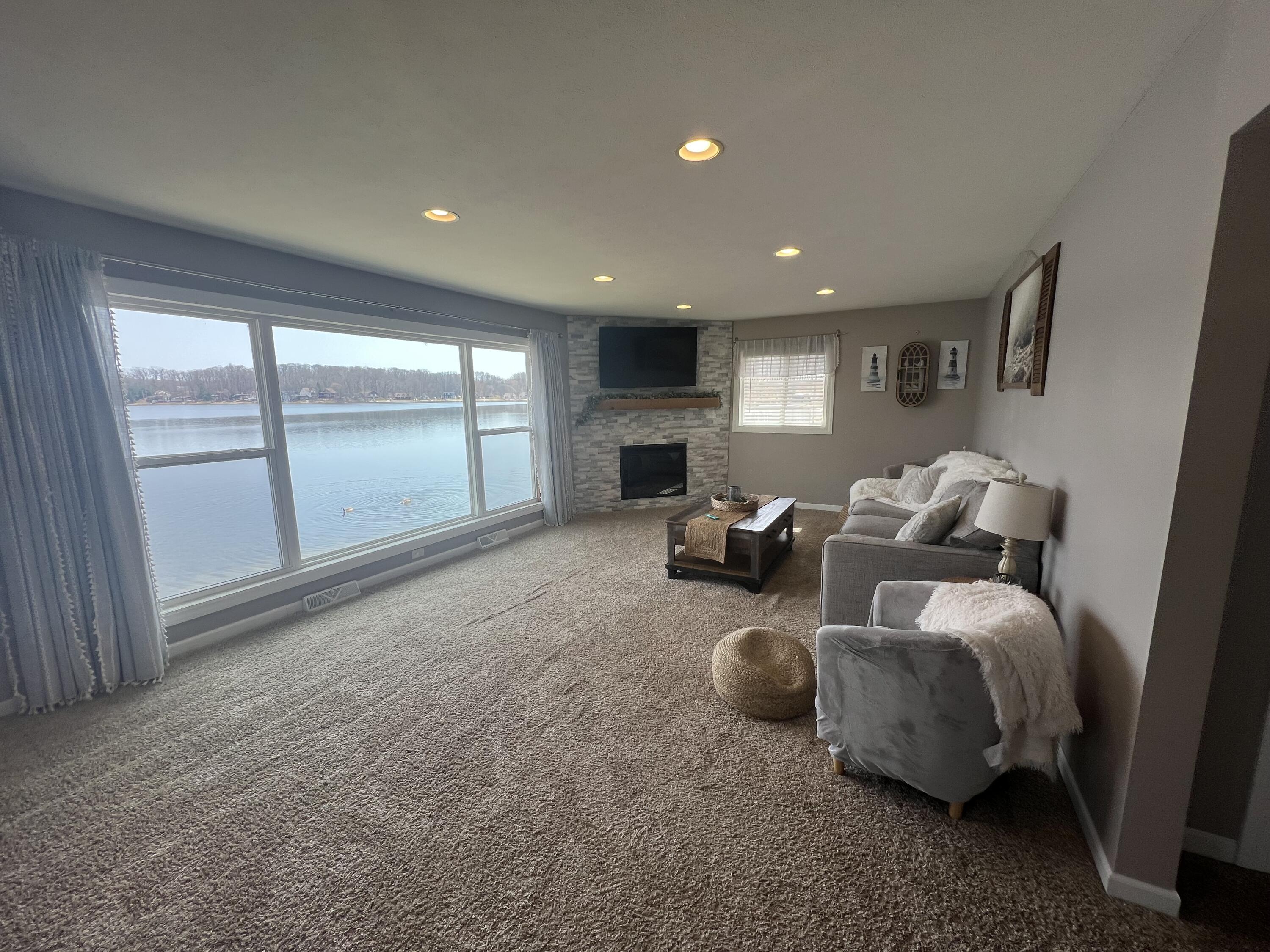 Fremont, Michigan, 49412, United States, 3 Bedrooms Bedrooms, ,2 BathroomsBathrooms,Residential,For Sale,1743034