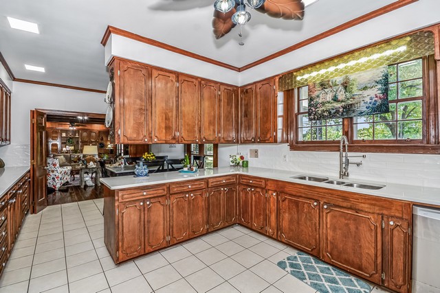 Wetumpka, Alabama, 36092, United States, 4 Bedrooms Bedrooms, ,5 BathroomsBathrooms,Residential,For Sale,1977462