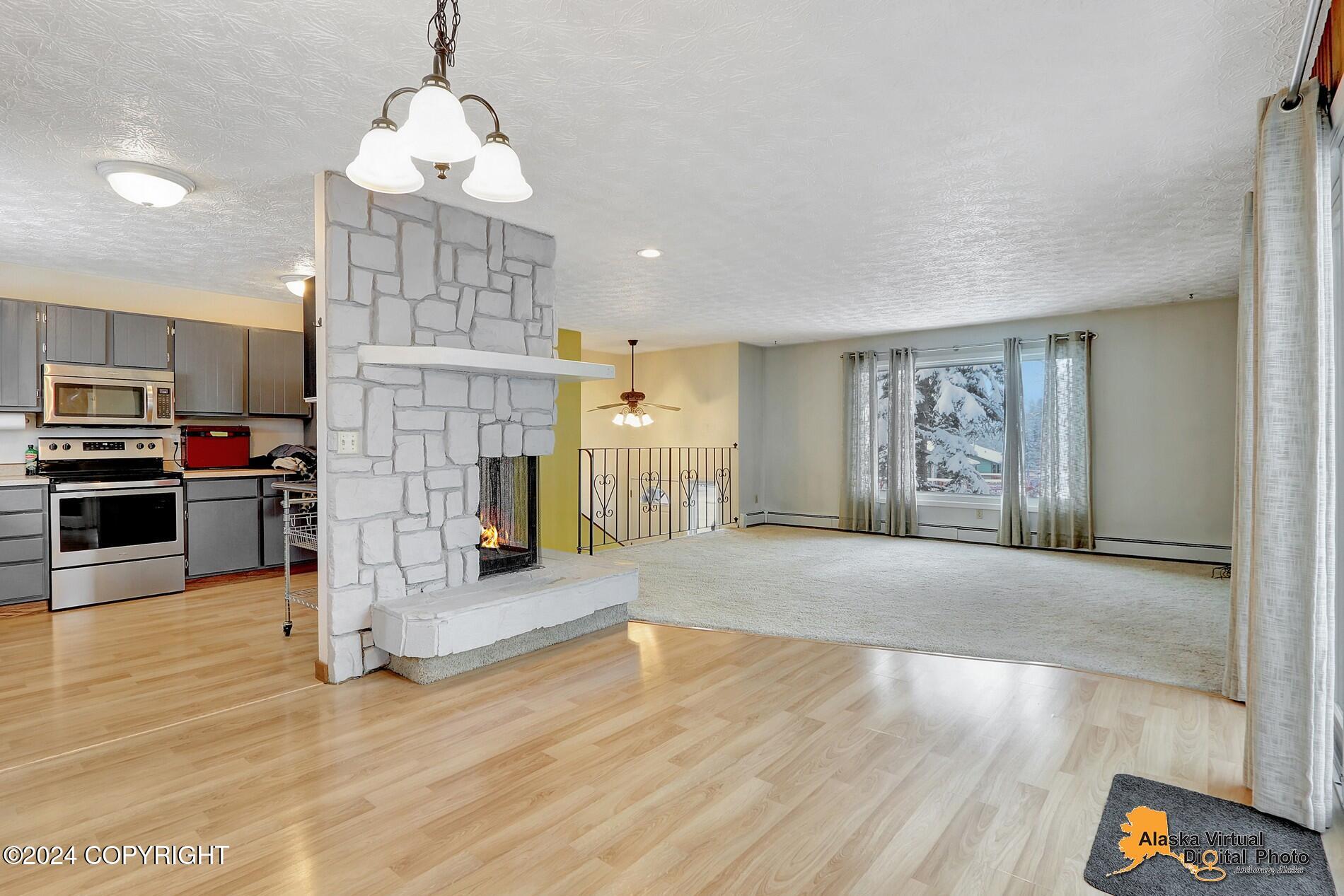 Eagle River, Alaska, 99577, United States, 4 Bedrooms Bedrooms, ,2 BathroomsBathrooms,Residential,For Sale,1938352