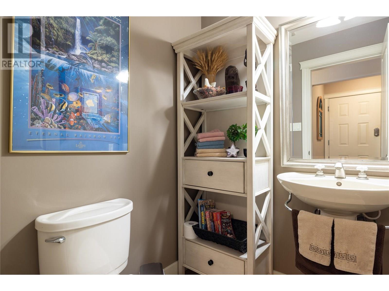 COLDSTREAM, British Columbia, V1B 3E8, CA, 3 Bedrooms Bedrooms, ,2 BathroomsBathrooms,Residential,For Sale,1837127