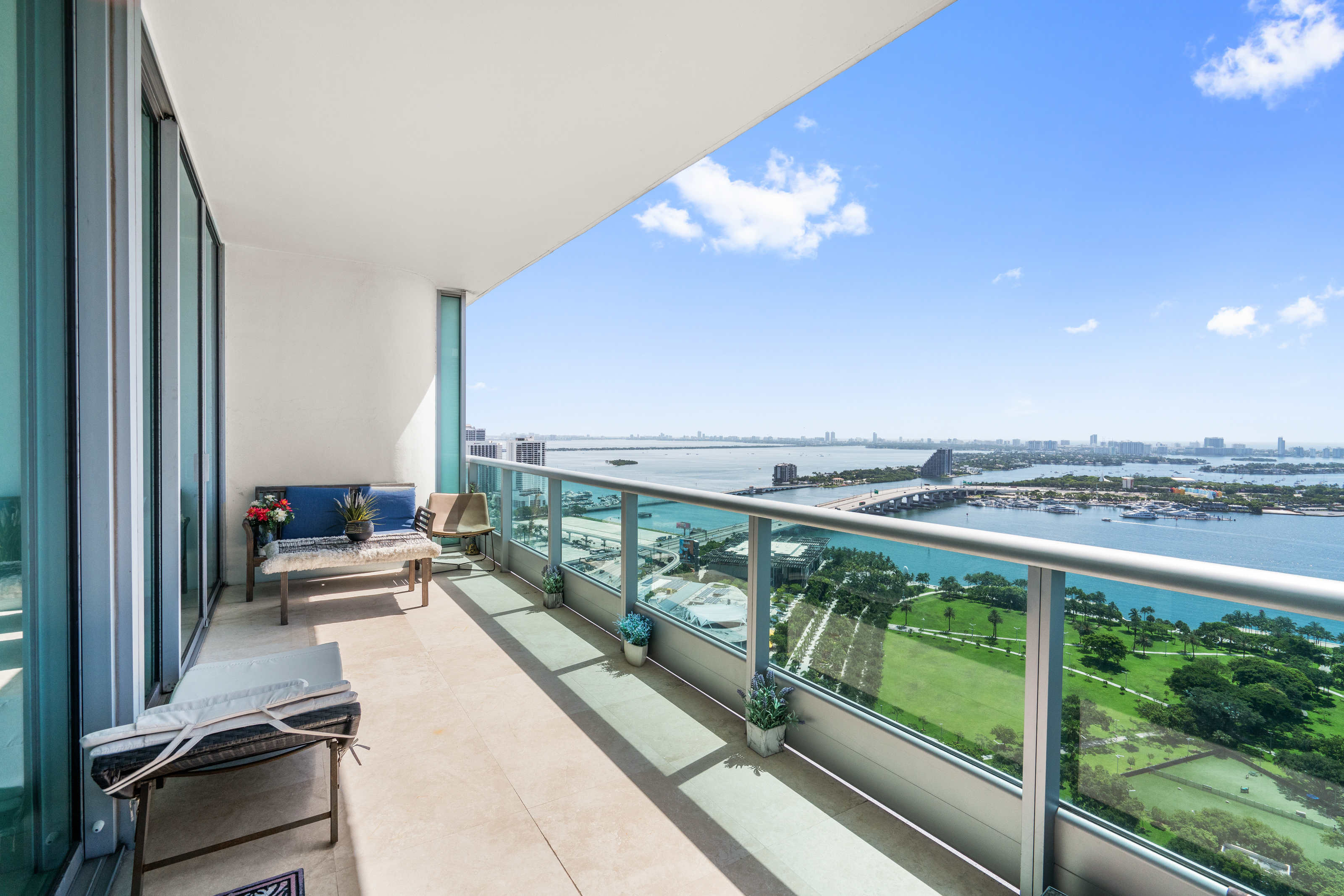  900 Biscayne Blvd, Miami, FL, 33132 - 物件實景