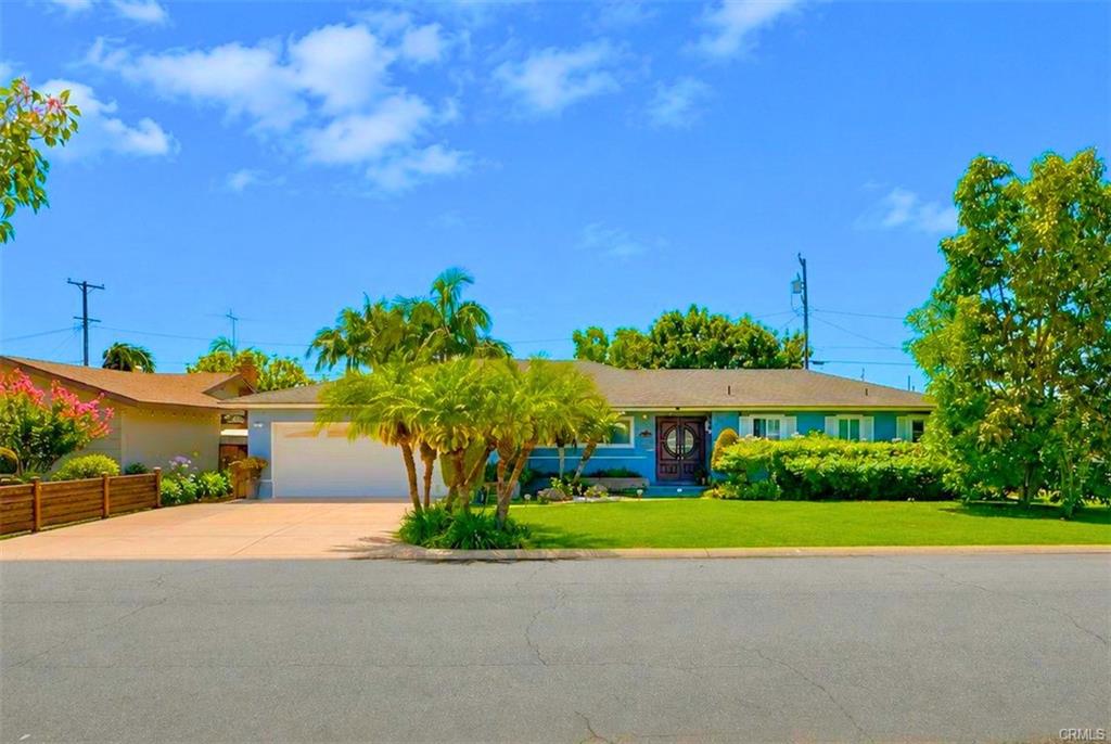 Anaheim, California, 92801, United States, 4 Bedrooms Bedrooms, ,Residential,For Sale,2049399