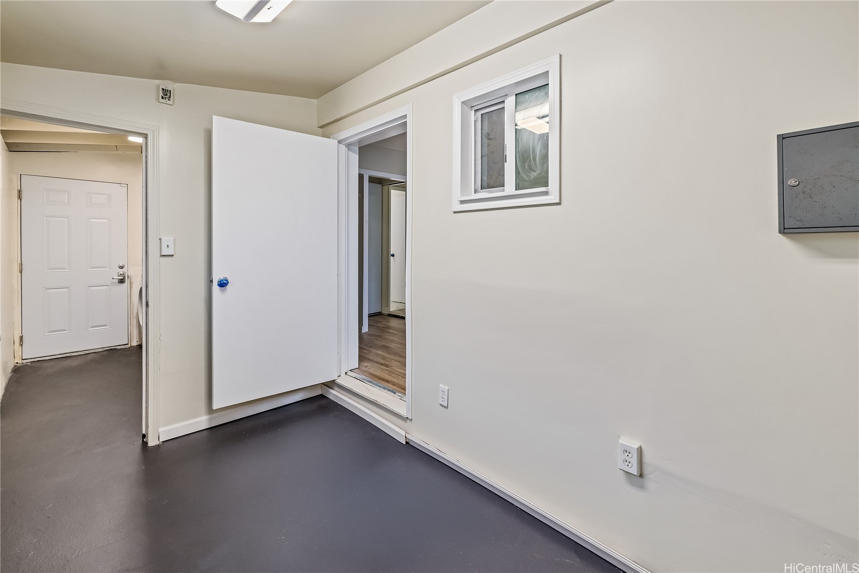 Honolulu, Hawaii, 96817, United States, 5 Bedrooms Bedrooms, ,2 BathroomsBathrooms,Residential,For Sale,1826536