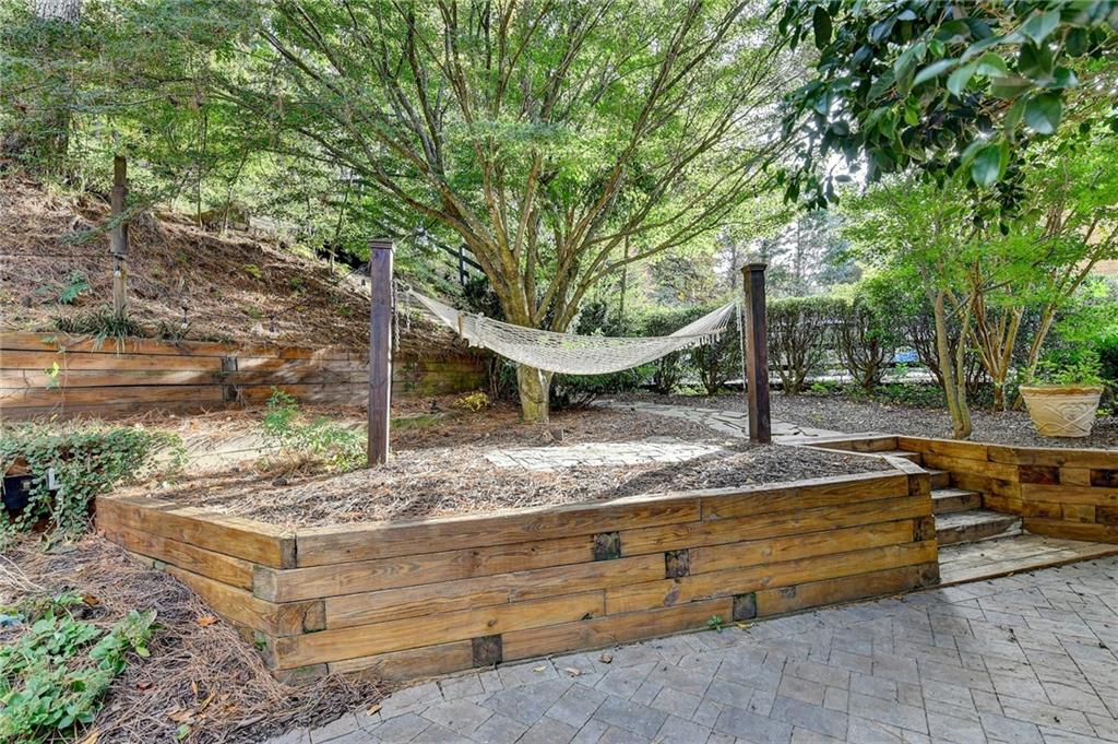 Canton, Georgia, 30115, United States, 6 Bedrooms Bedrooms, ,5 BathroomsBathrooms,Residential,For Sale,1975820