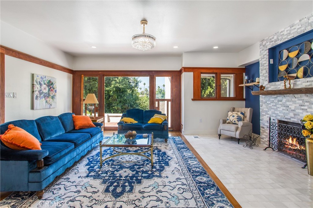 Redlands, California, 92373, United States, 5 Bedrooms Bedrooms, ,4 BathroomsBathrooms,Residential,For Sale,1982163