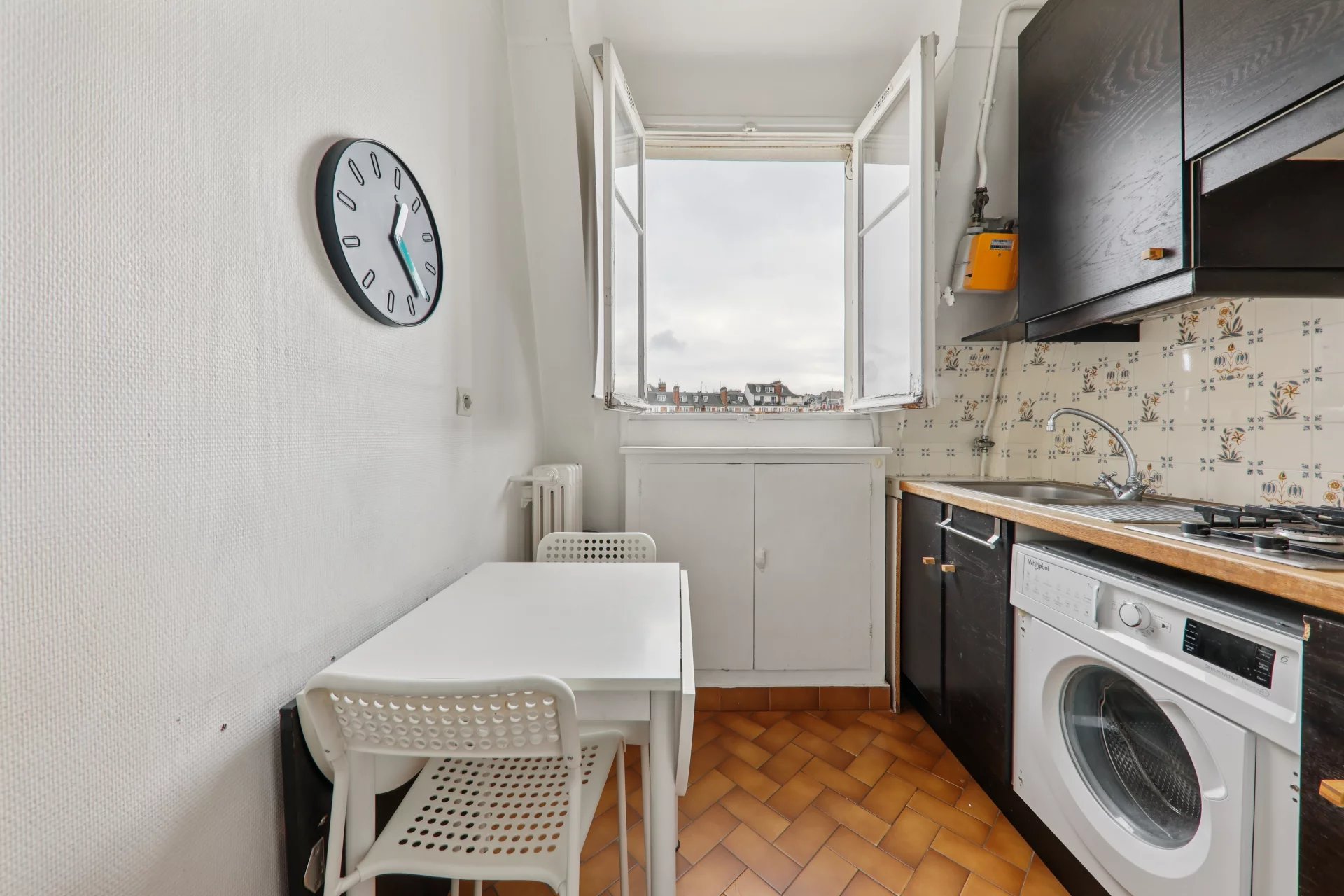 Paris 7th, Île-de-France, 75007, FR, 1 Bedroom Bedrooms, ,1 BathroomBathrooms,Residential,For Sale,1969026