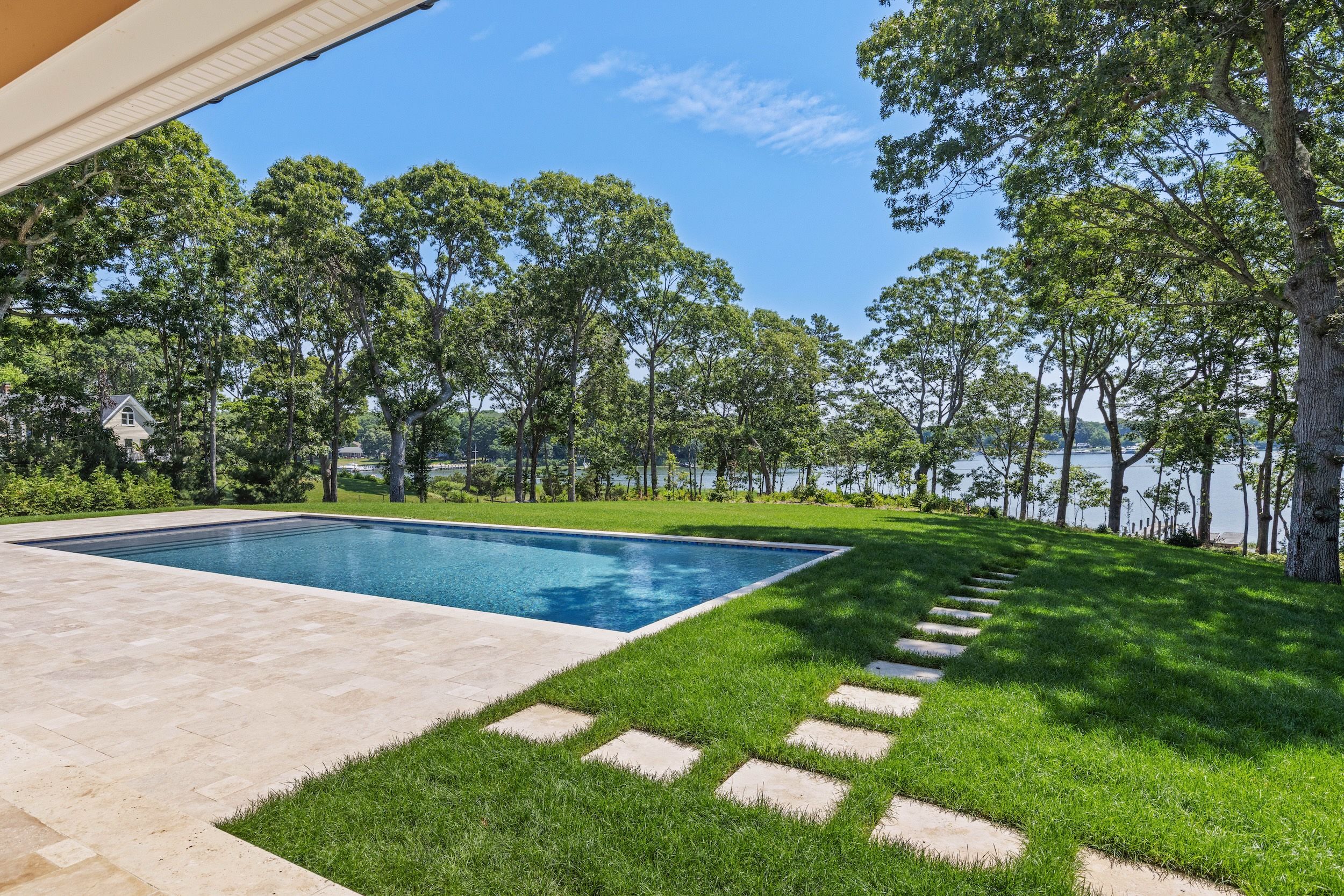  1775 Point Pleasant Road, Mattituck, NY 11952 - 物件實景