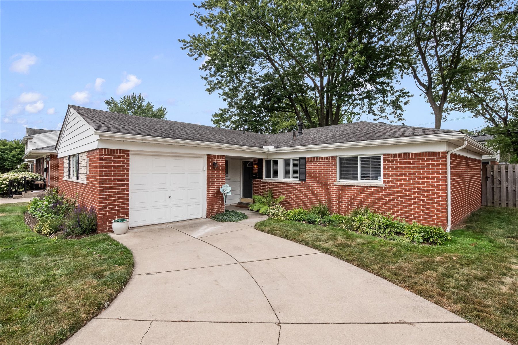  Farmington Hills - 物件實景
