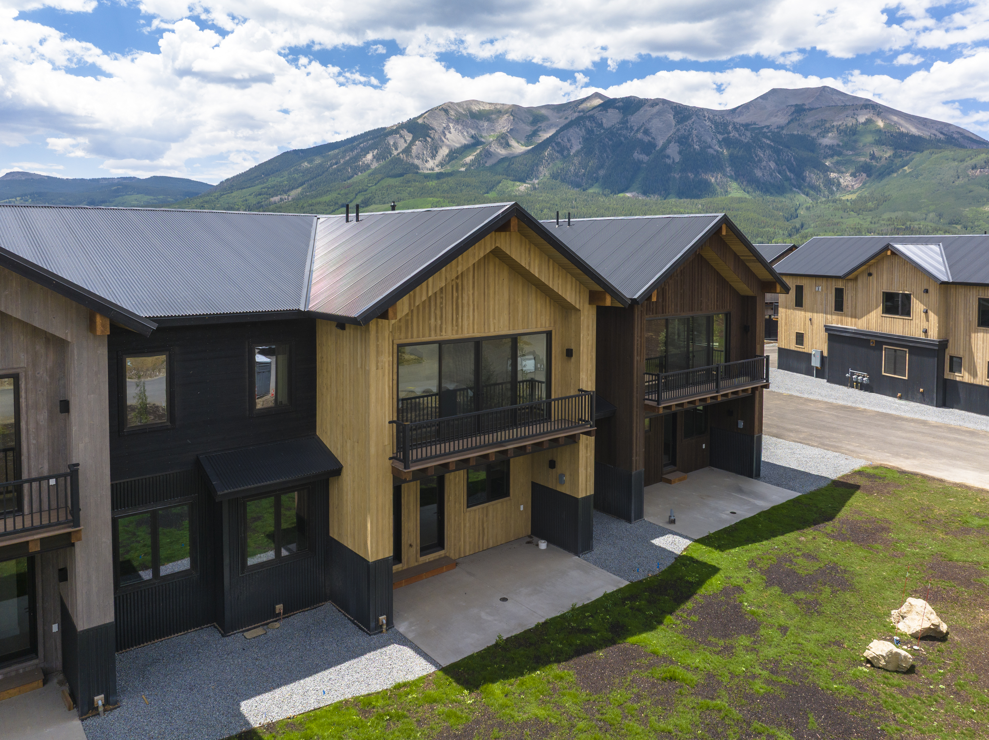  Two Private Homes - One Mountain Retreat in Crested Butte - 物件實景