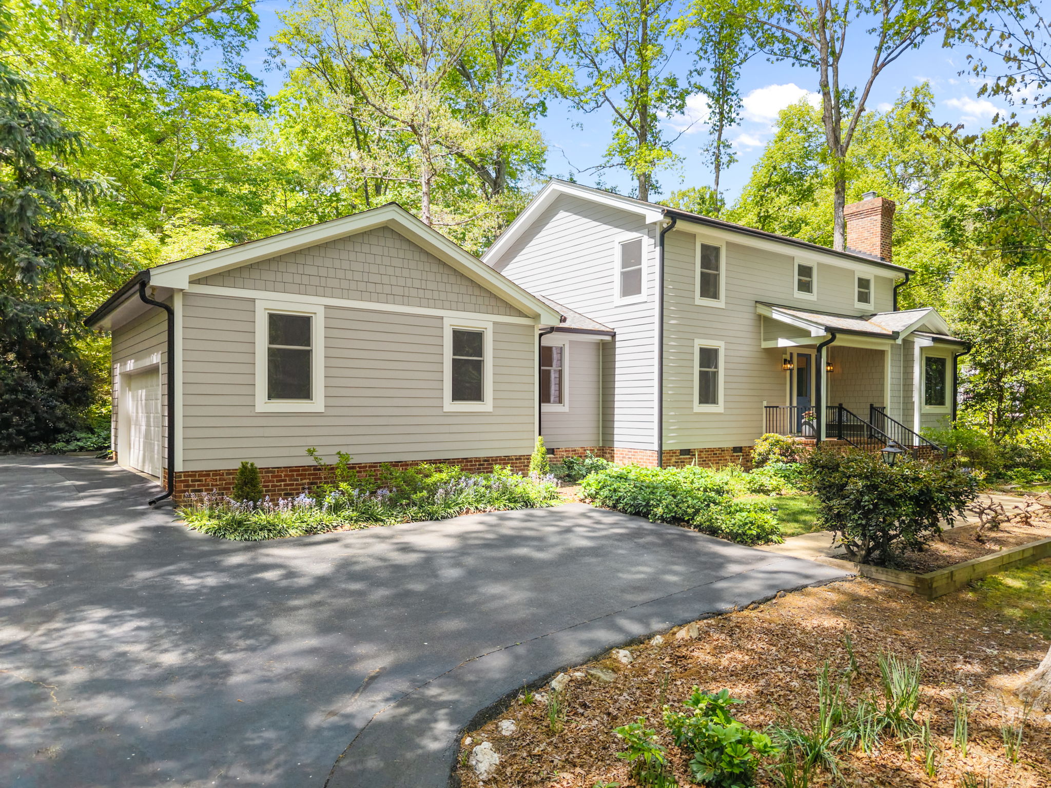  8 Sedgewood Road, Chapel Hill, NC 27514 - 物件實景