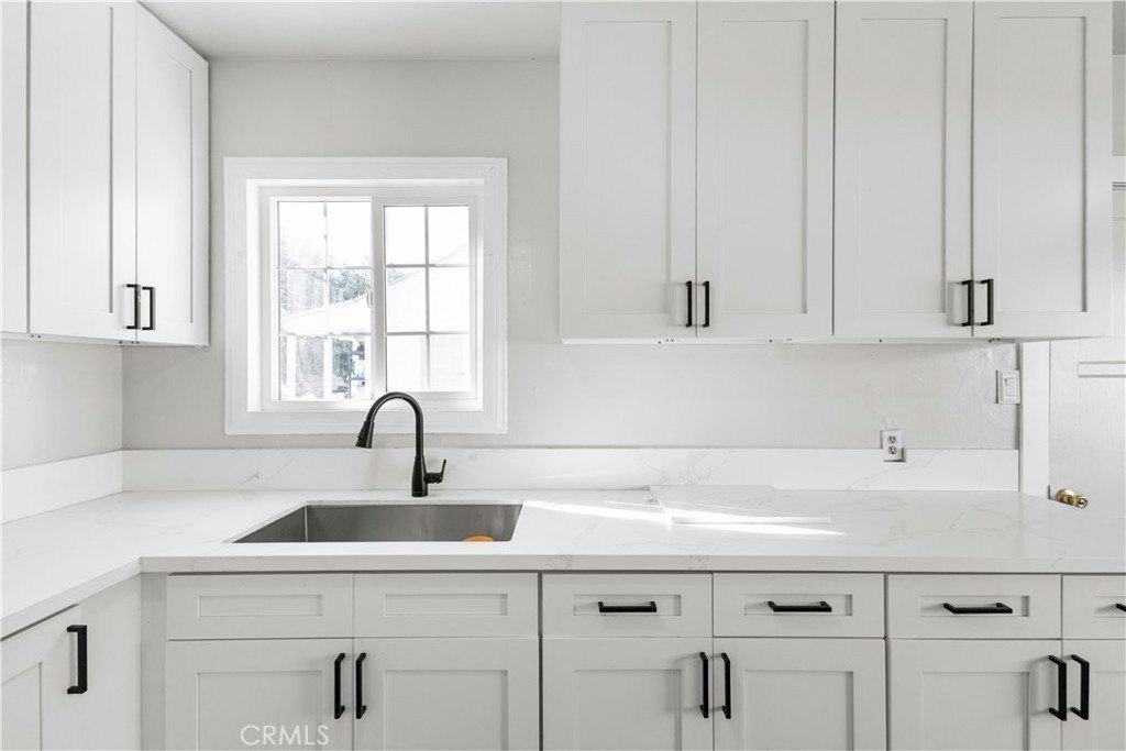 San Bernardino, California, 92410, United States, 3 Bedrooms Bedrooms, ,1 BathroomBathrooms,Residential,For Sale,2009258