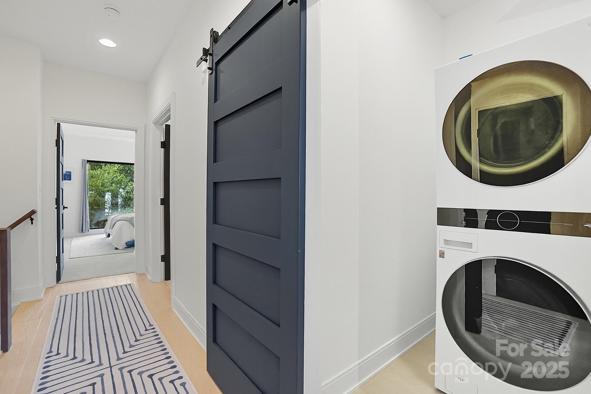 Charlotte, North Carolina, 28205, United States, 2 Bedrooms Bedrooms, ,3 BathroomsBathrooms,Residential,For Sale,1956240