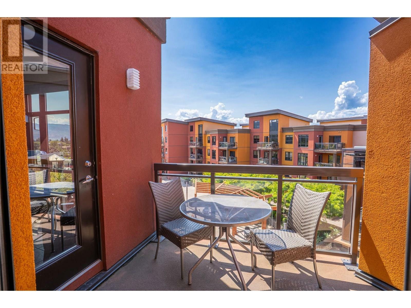KELOWNA, British Columbia, V1W 3G7, CA, 2 Bedrooms Bedrooms, ,2 BathroomsBathrooms,Residential,For Sale,1867609