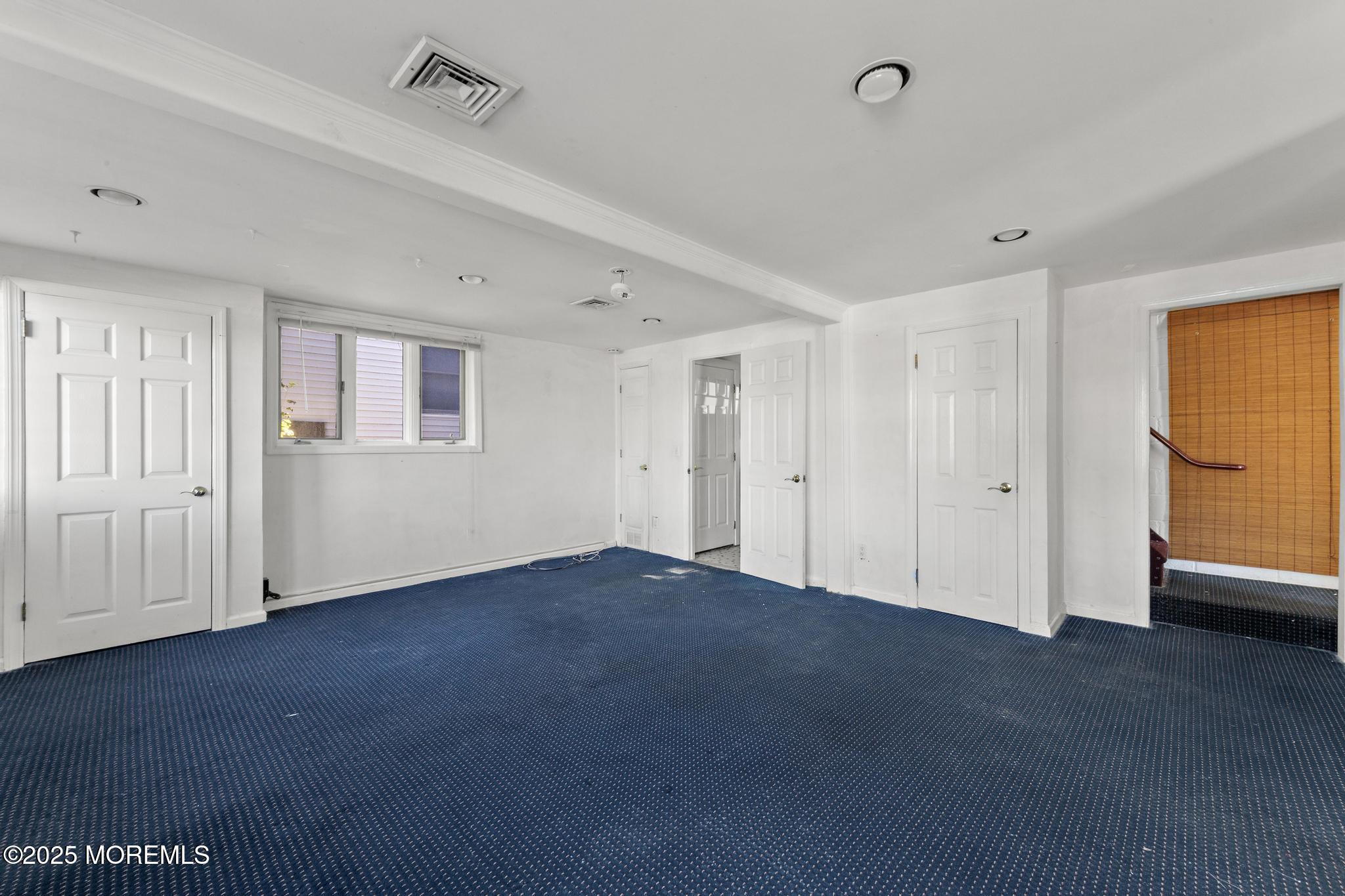 Brielle, New Jersey, 08730, United States, 2 Bedrooms Bedrooms, ,1 BathroomBathrooms,Residential,For Sale,1968993