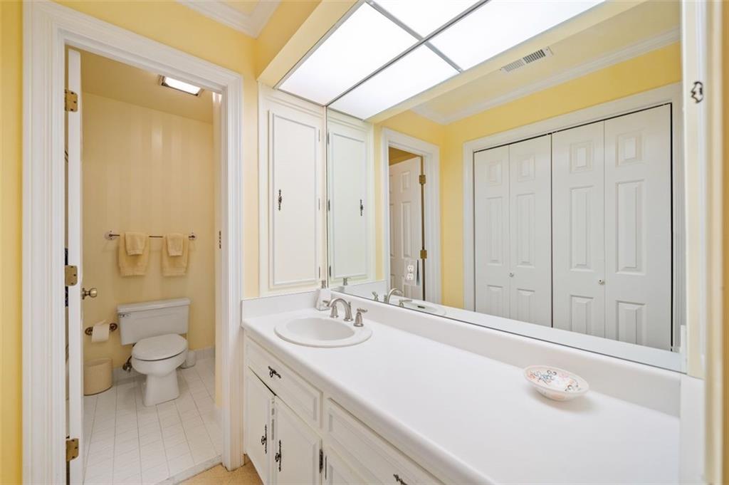 Marietta, Georgia, 30067, United States, 5 Bedrooms Bedrooms, ,5 BathroomsBathrooms,Residential,For Sale,1827290