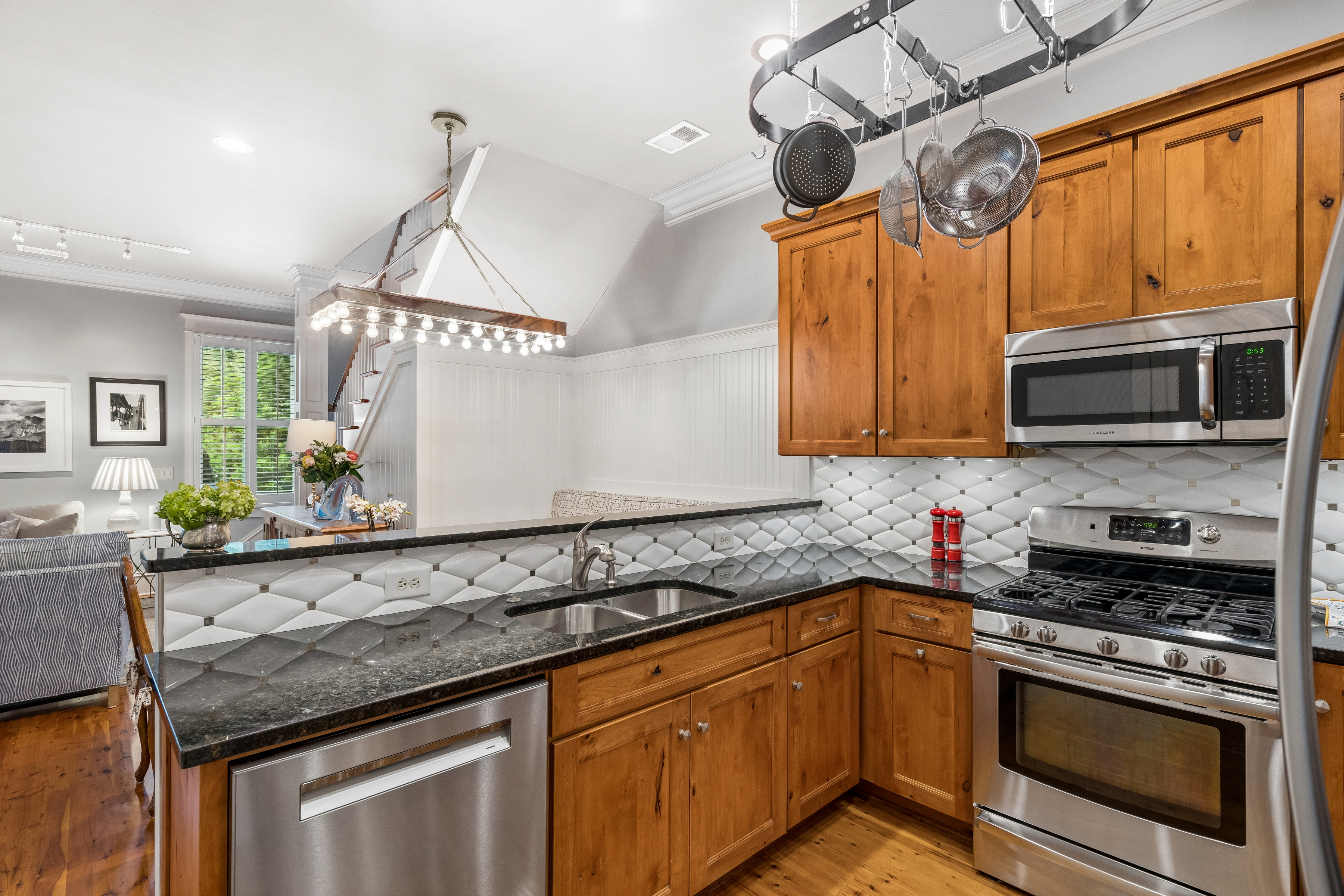  30 Mary Street Unit 6, Charleston - 物件實景