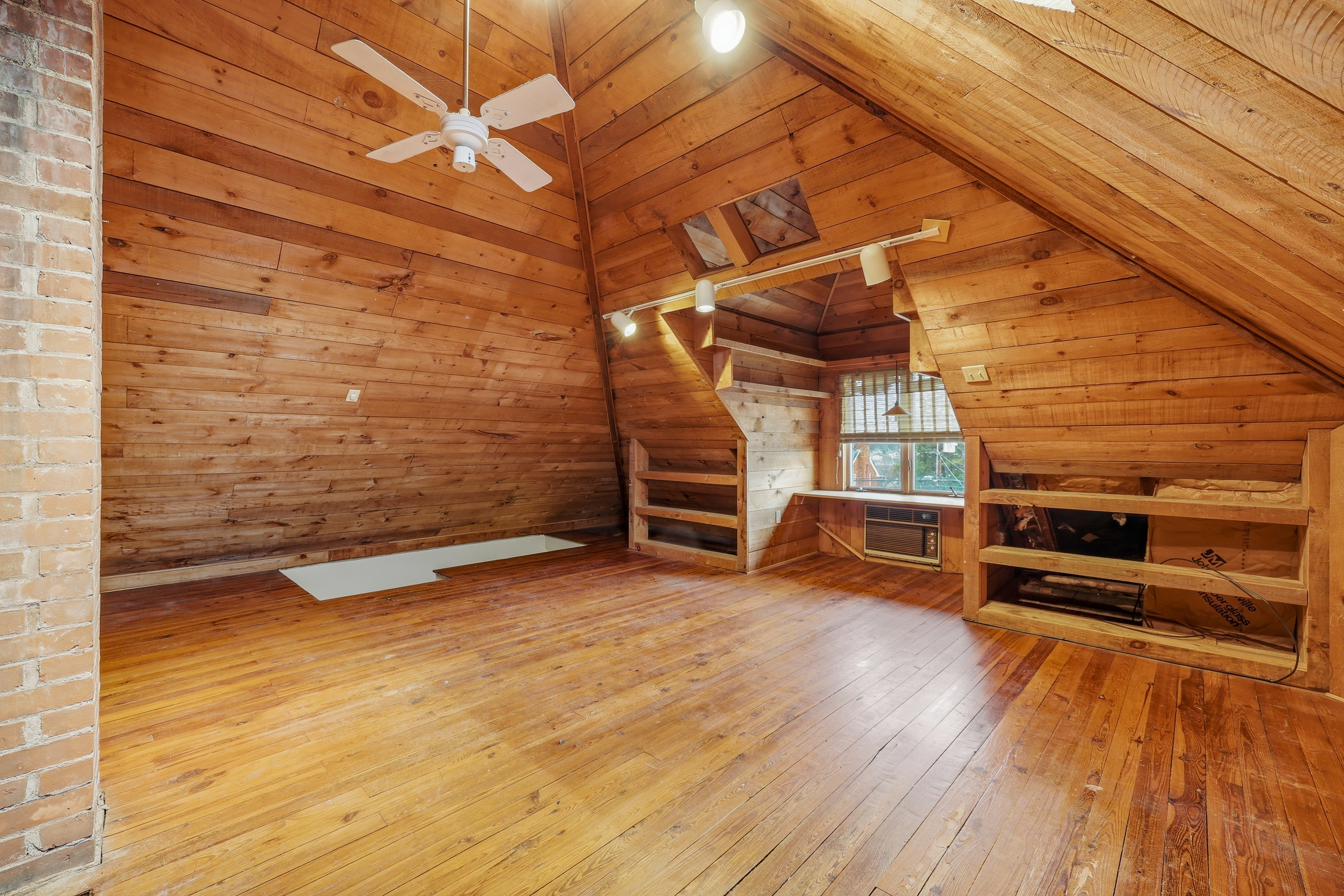  A Classic 1913 Colonial Set in the South Farms Area - 物件實景