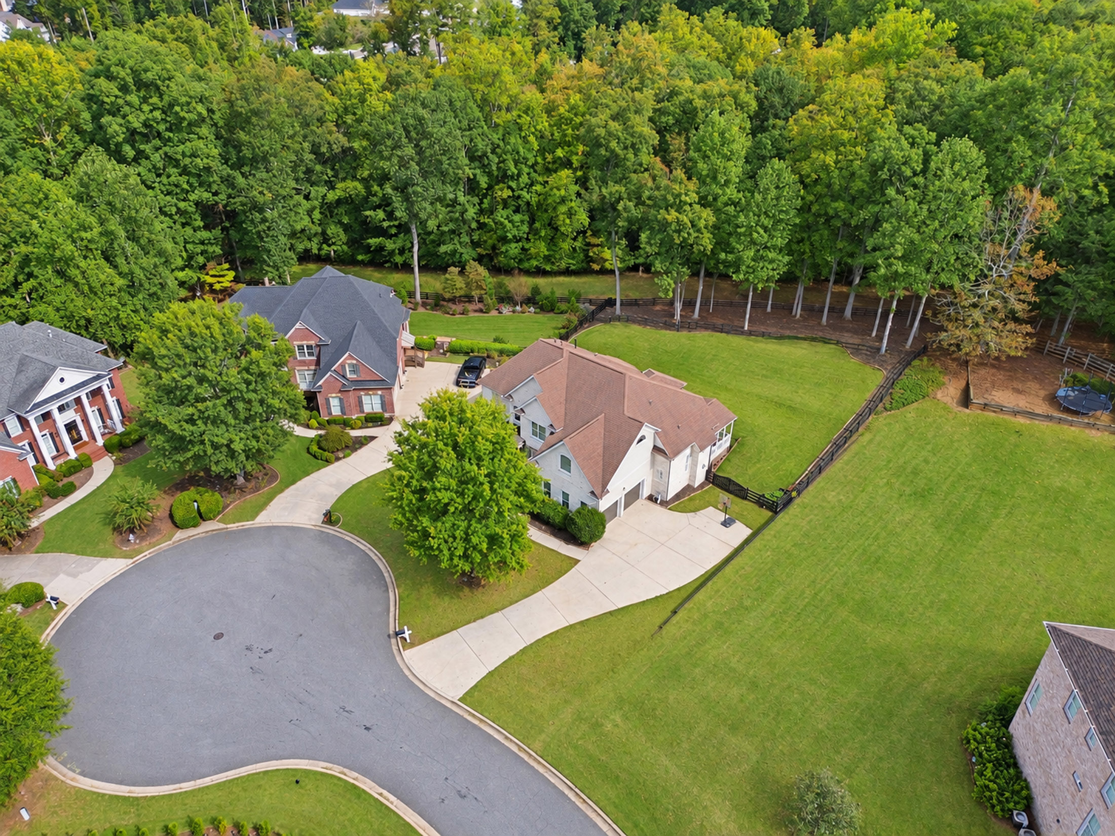  Beautifully Appointed Home in Sought-After Woodmont - 物件實景