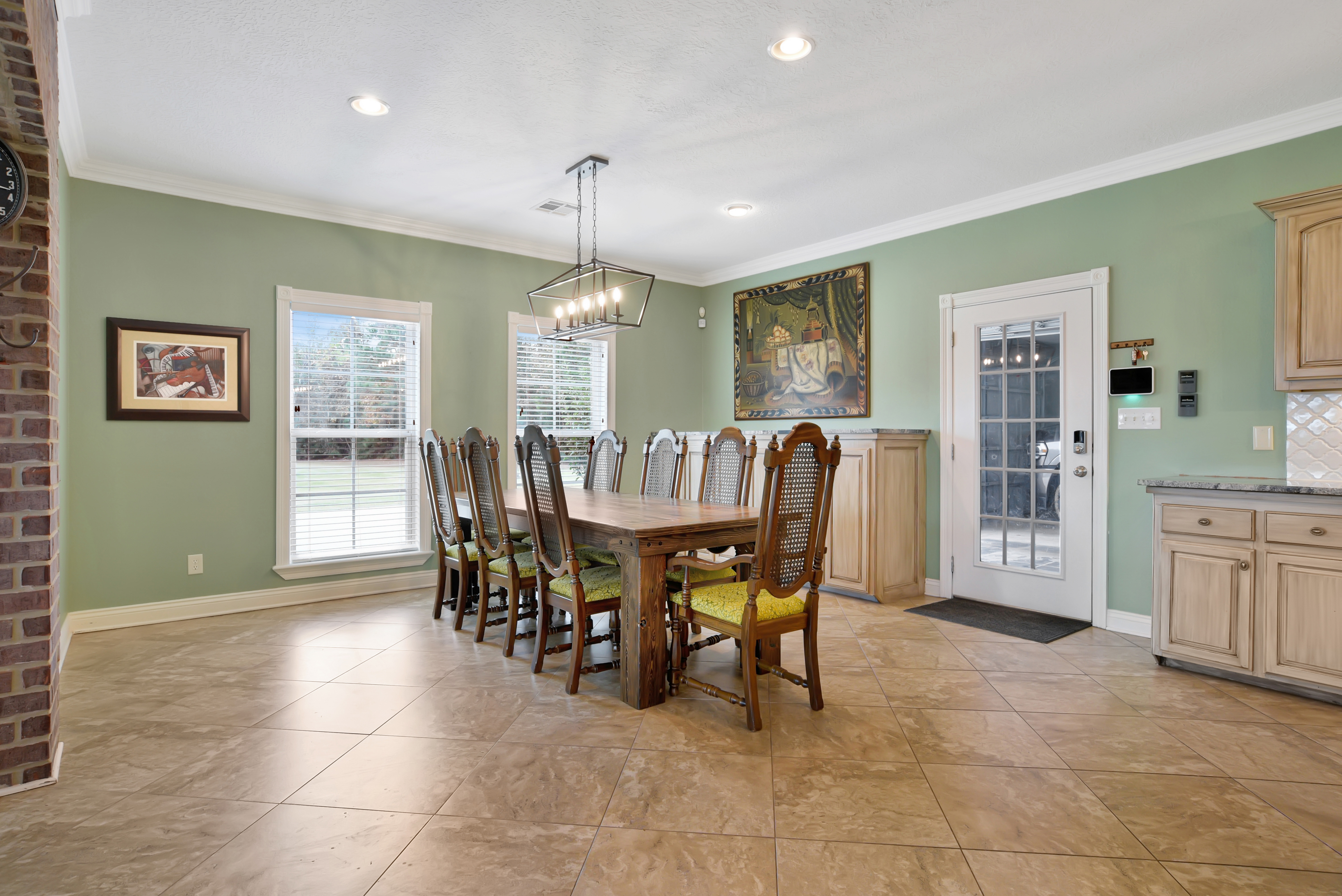 Westlake, Louisiana, 70669, United States, 4 Bedrooms Bedrooms, ,3 BathroomsBathrooms,Residential,For Sale,2001563