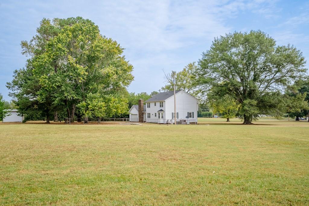 DALTON, Georgia, 30720, United States, 5 Bedrooms Bedrooms, ,3 BathroomsBathrooms,Residential,For Sale,1896225