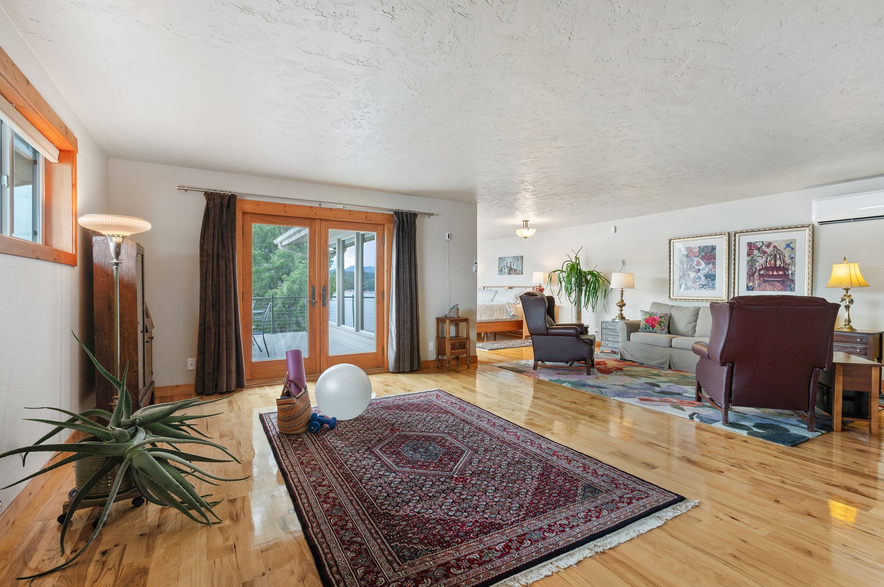 Sagle, Idaho, 83860, United States, 6 Bedrooms Bedrooms, ,5 BathroomsBathrooms,Residential,For Sale,1763487