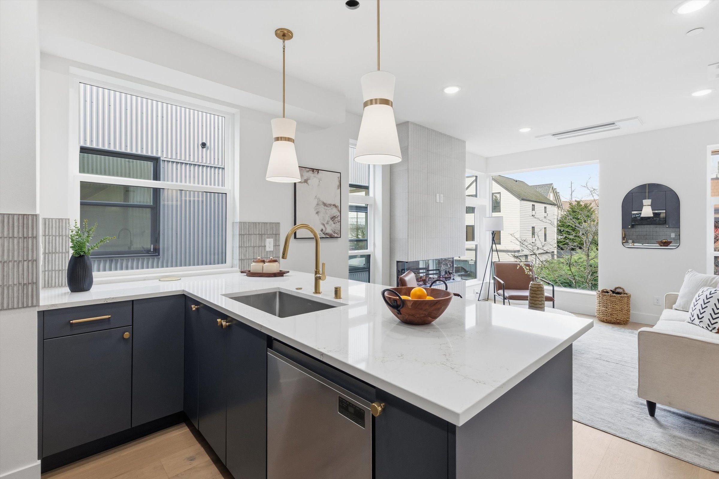  2016 Fairview Ave E Unit #C, Seattle, WA 98102 - 物件實景