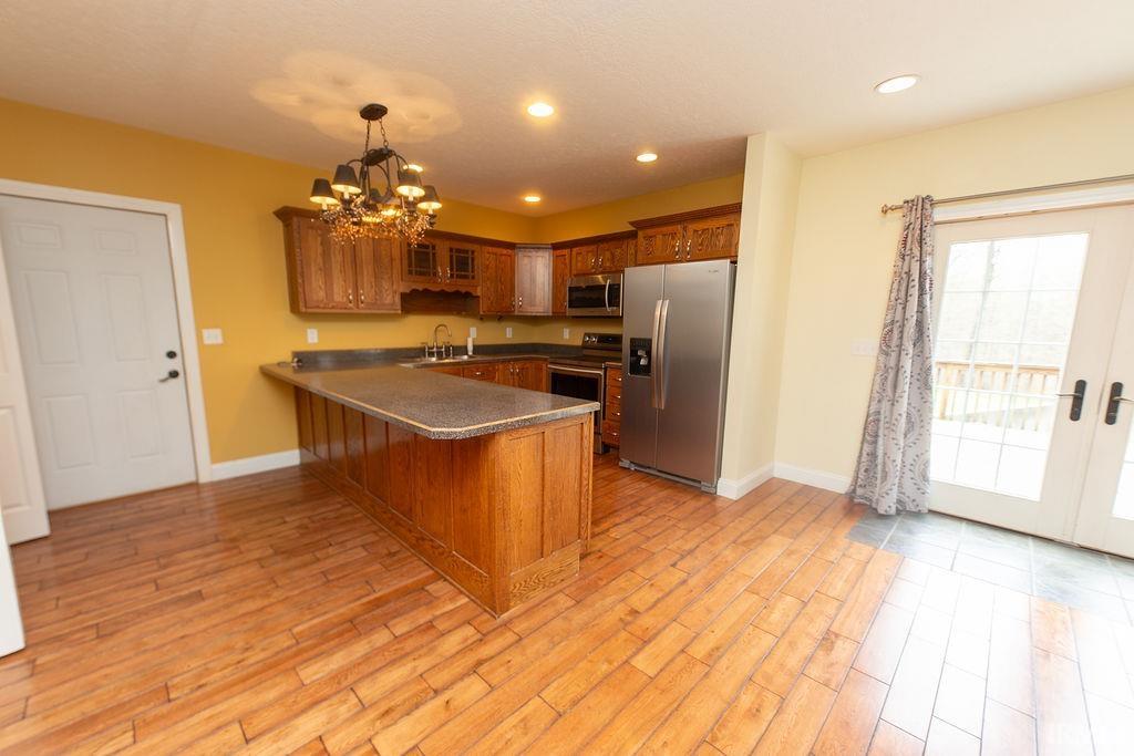 Unionville, Indiana, 47468, United States, 3 Bedrooms Bedrooms, ,4 BathroomsBathrooms,Residential,For Sale,1943057