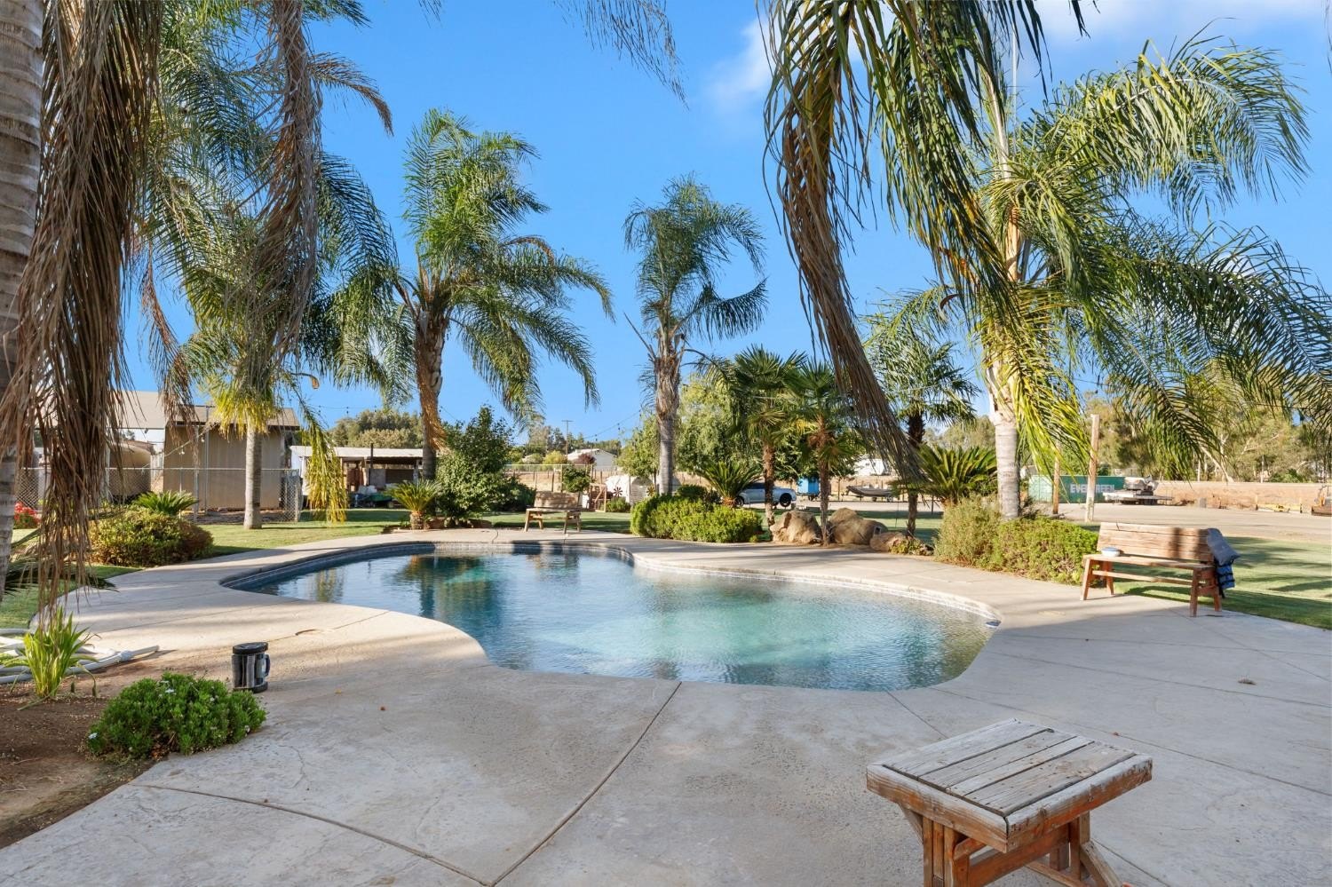 Clovis, California, 93619, United States, 4 Bedrooms Bedrooms, ,4 BathroomsBathrooms,Residential,For Sale,1924178