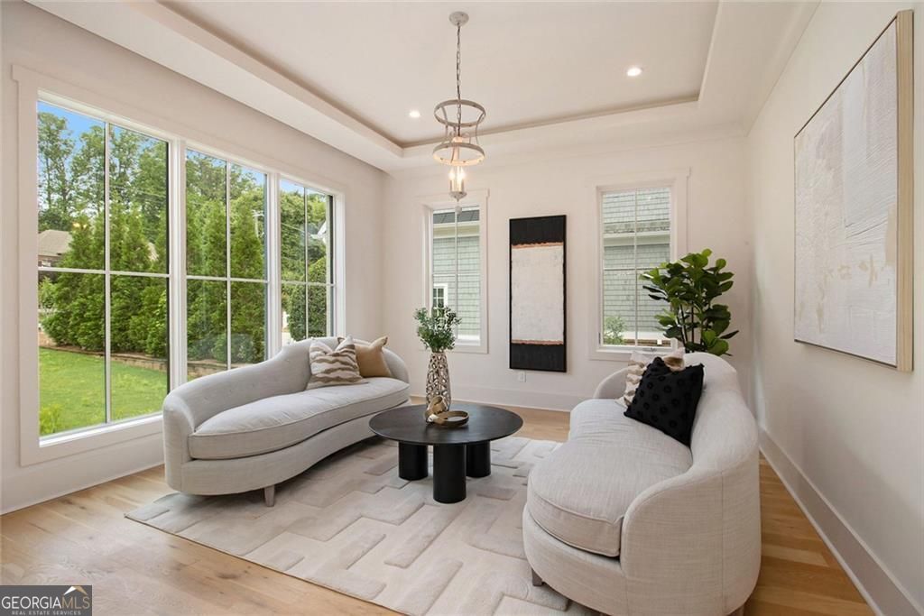 Atlanta, Georgia, 30342, United States, 6 Bedrooms Bedrooms, ,8 BathroomsBathrooms,Residential,For Sale,1858918