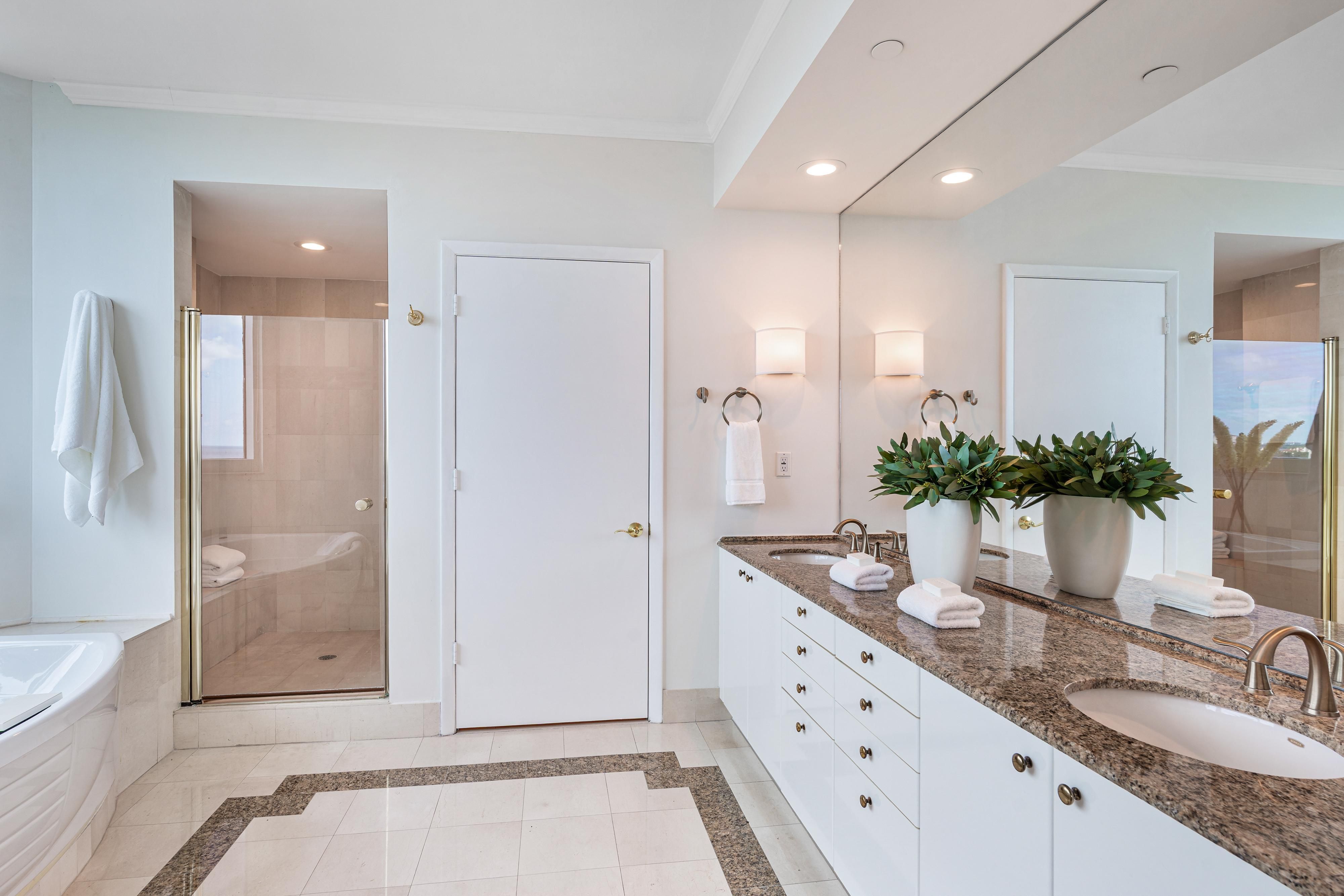  300 South Pointe Drive #1001, Miami Beach, FL 33139 - 物件實景