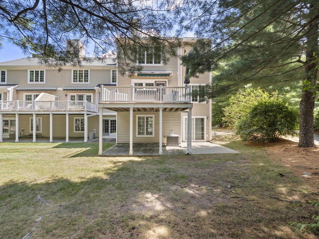 Worcester, Massachusetts, 01609, United States, 3 Bedrooms Bedrooms, ,4 BathroomsBathrooms,Residential,For Sale,1970257